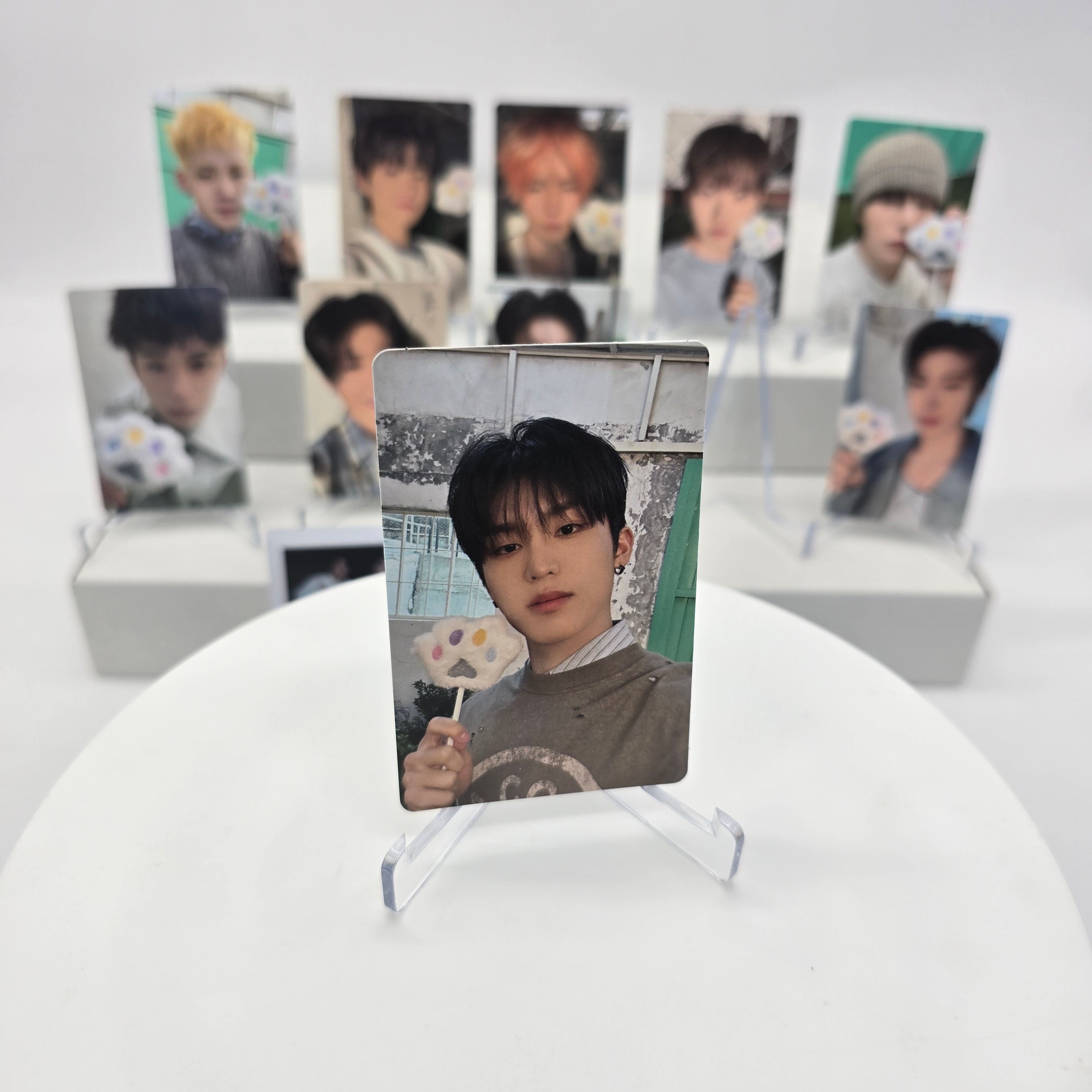 TREASURE - PLEASURE (BLUE VER.) - POB PHOTOCARD