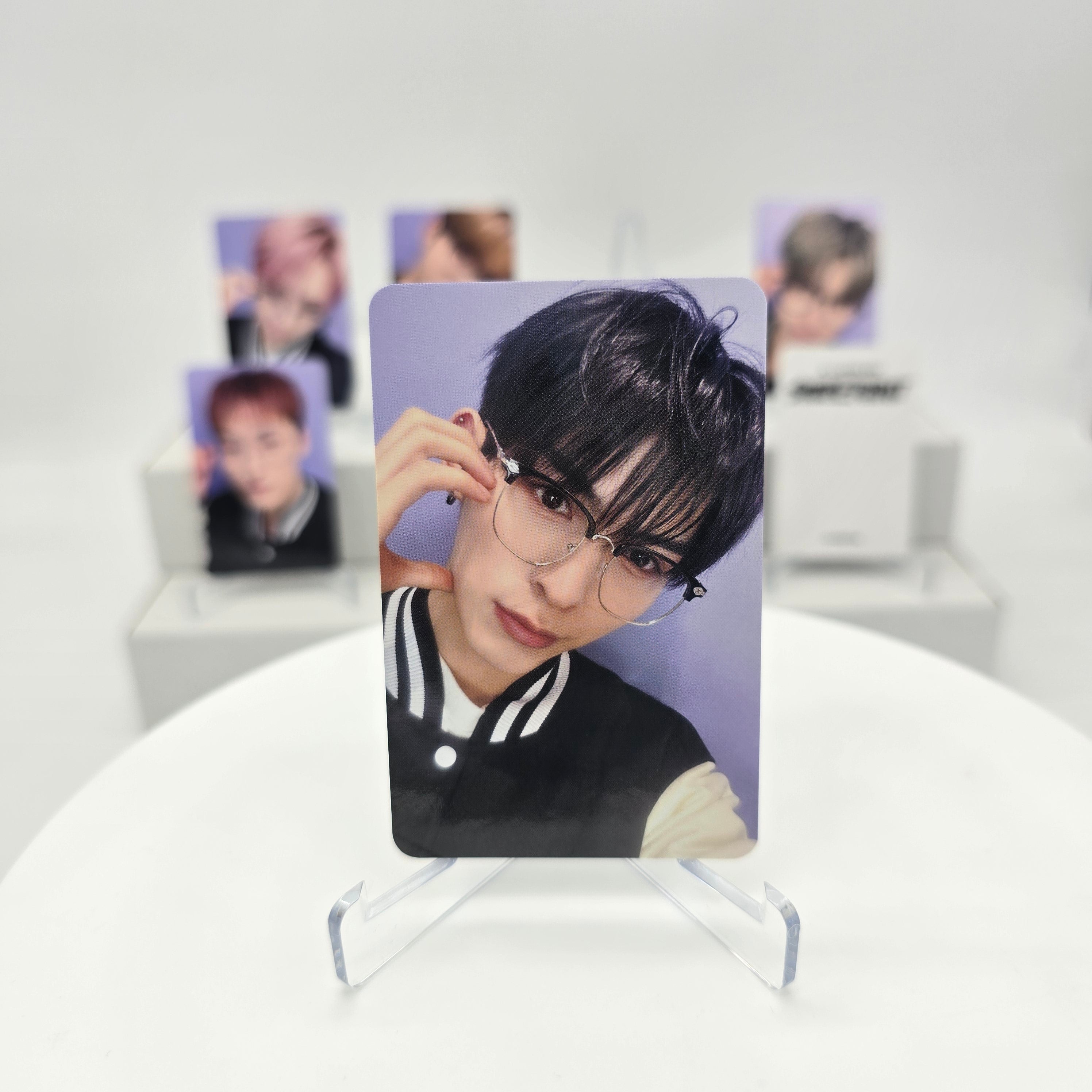 ALL(H)OURS - SMOKE POINT - MAKESTAR-PHOTOCARD (FACE TO FACE VARSITY JACKET)