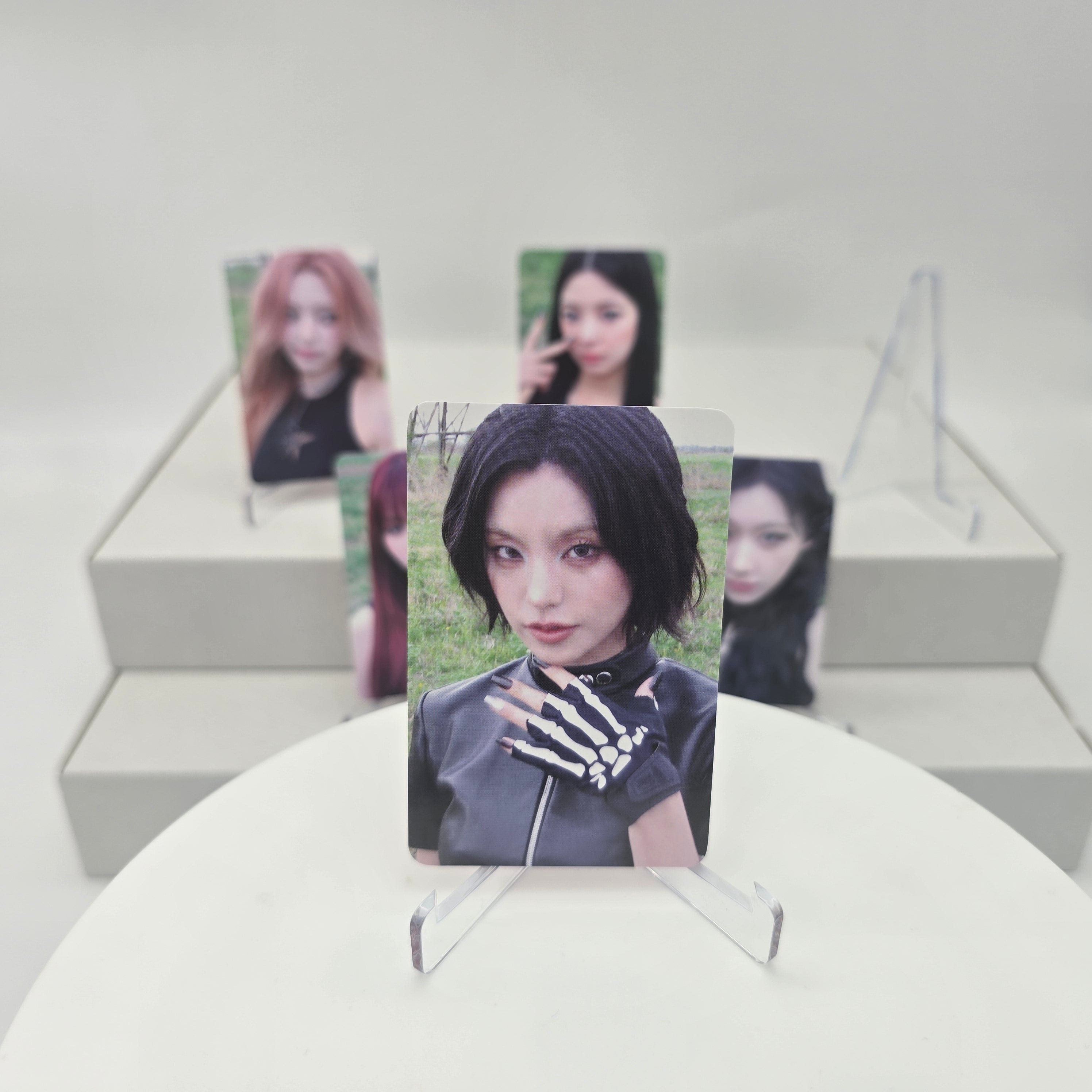 ITZY - GIRLS WILL BE GIRLS - MAKESTAR POB PHOTOCARD