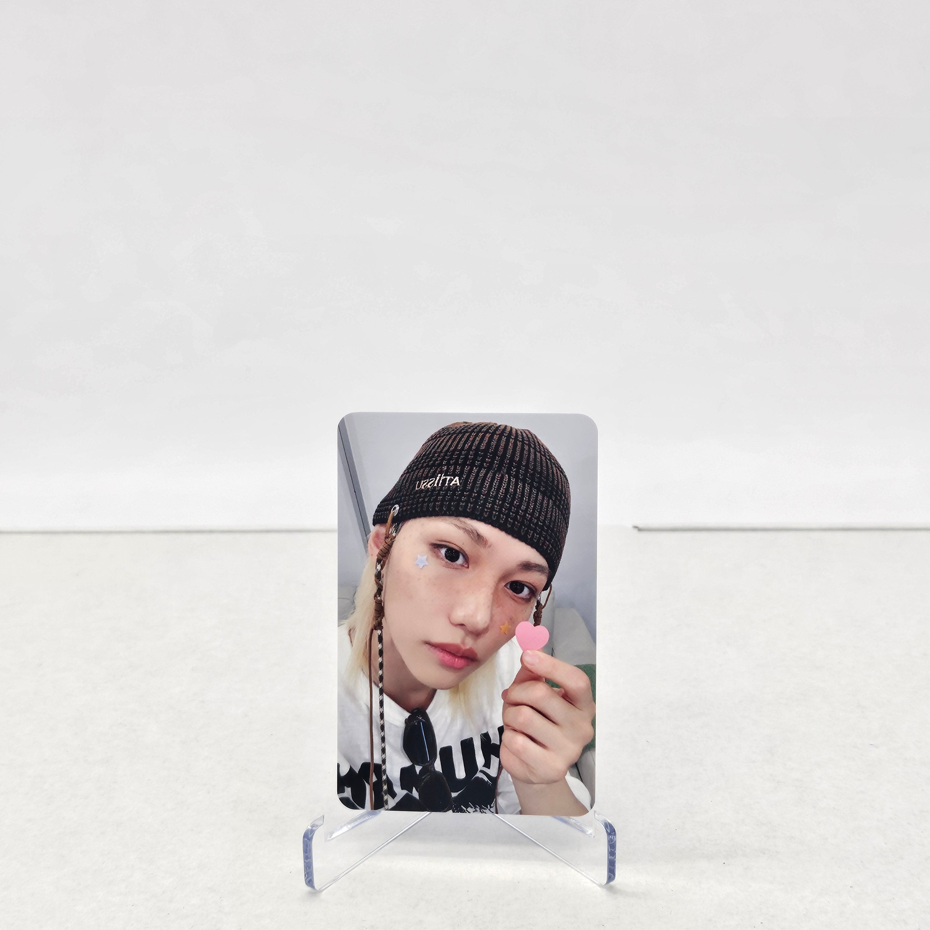 STRAY KIDS - KARMA - SOUNDWAVE POB PHOTOCARD