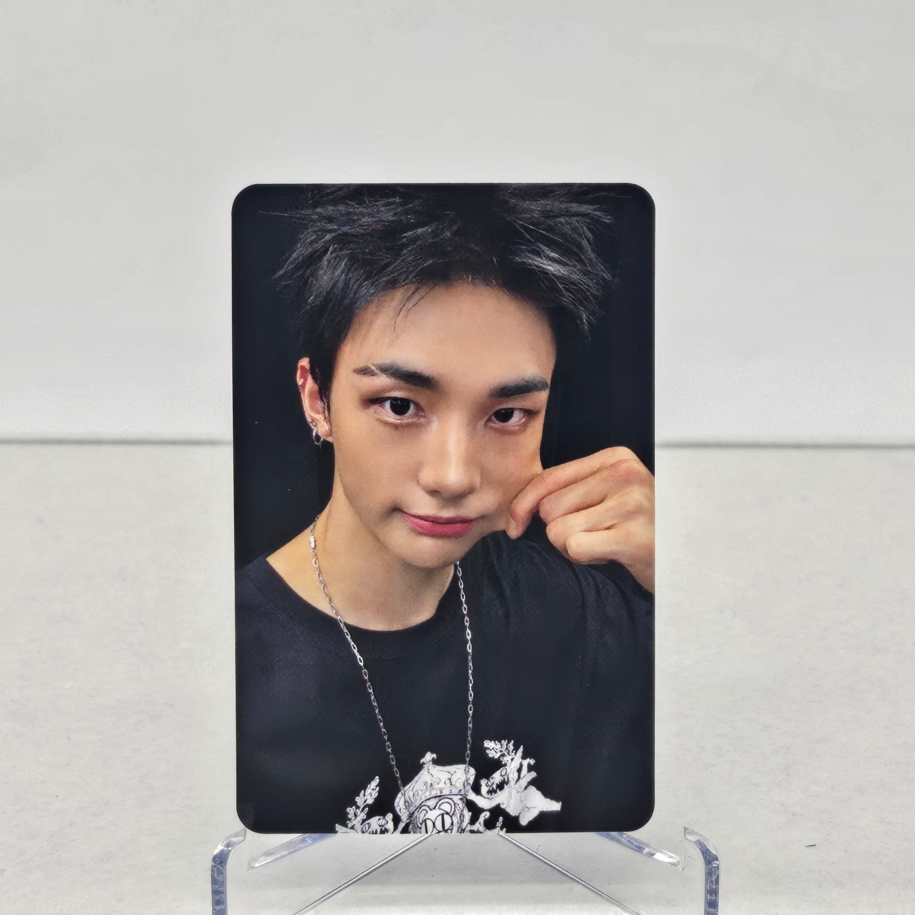 STRAY KIDS - KARMA - APPLEMUSIC POB PHOTOCARD