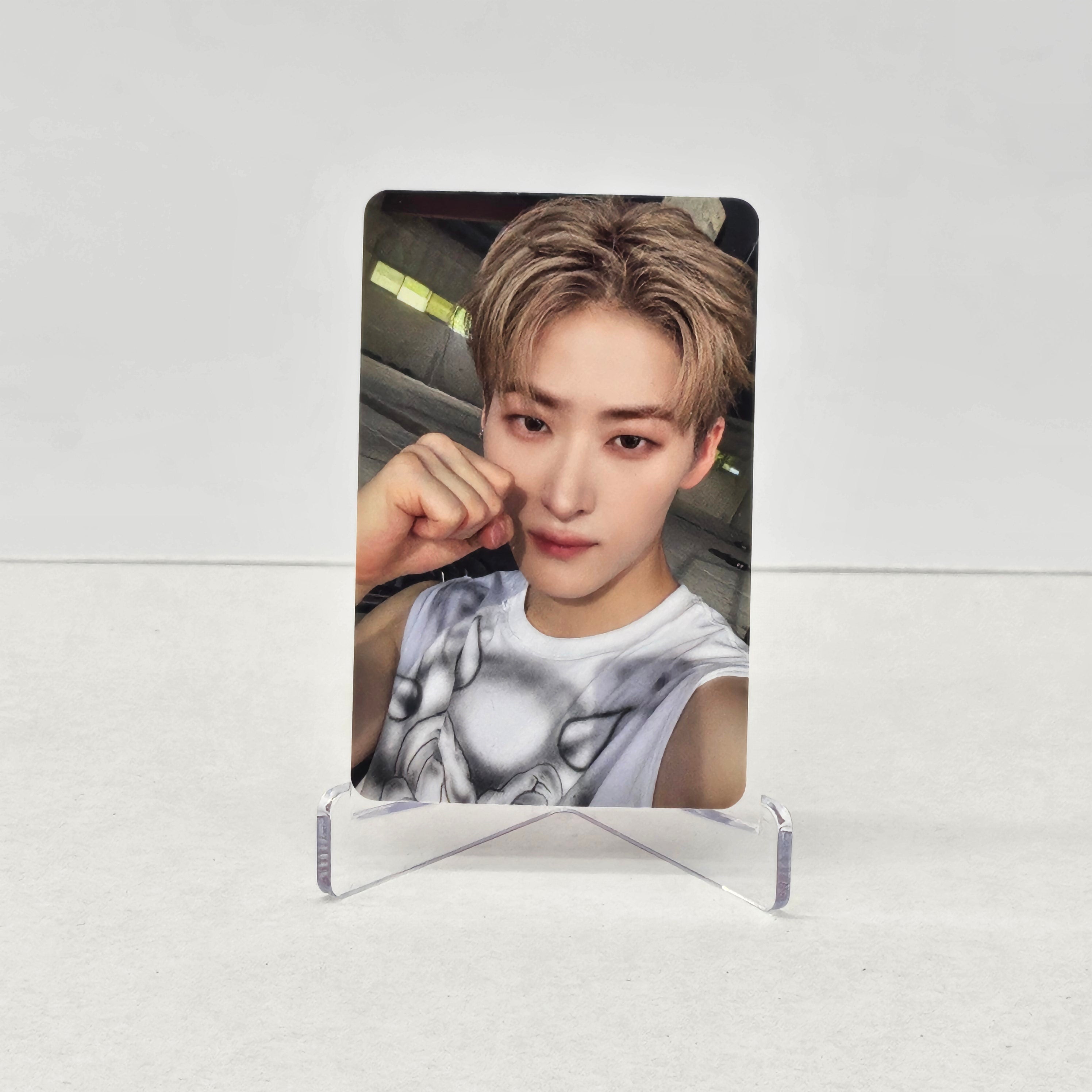 ALL(H)OURS - VCF - APPLEMUSIC POB PHOTOCARD