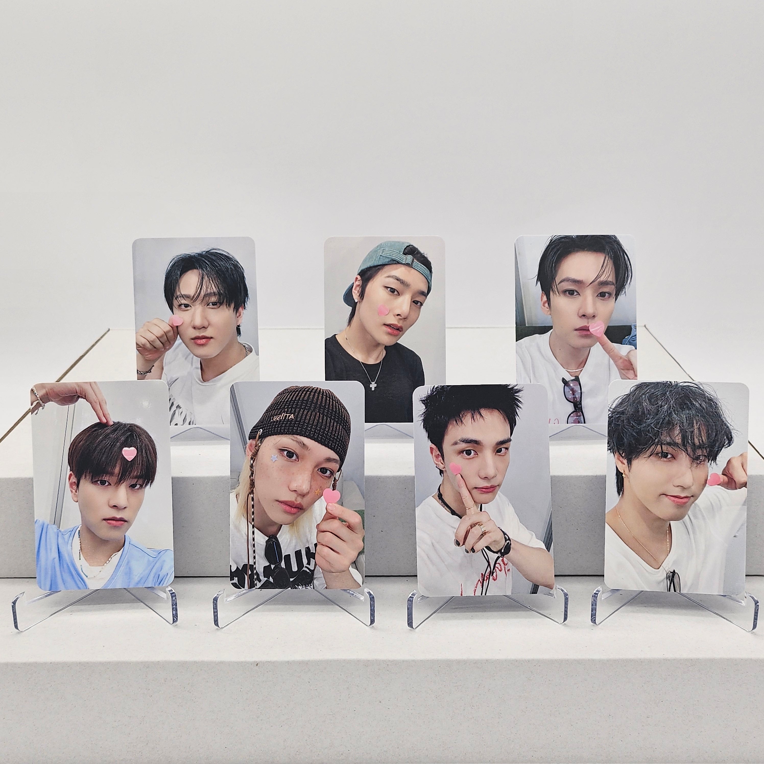 STRAY KIDS - KARMA - SOUNDWAVE POB PHOTOCARD