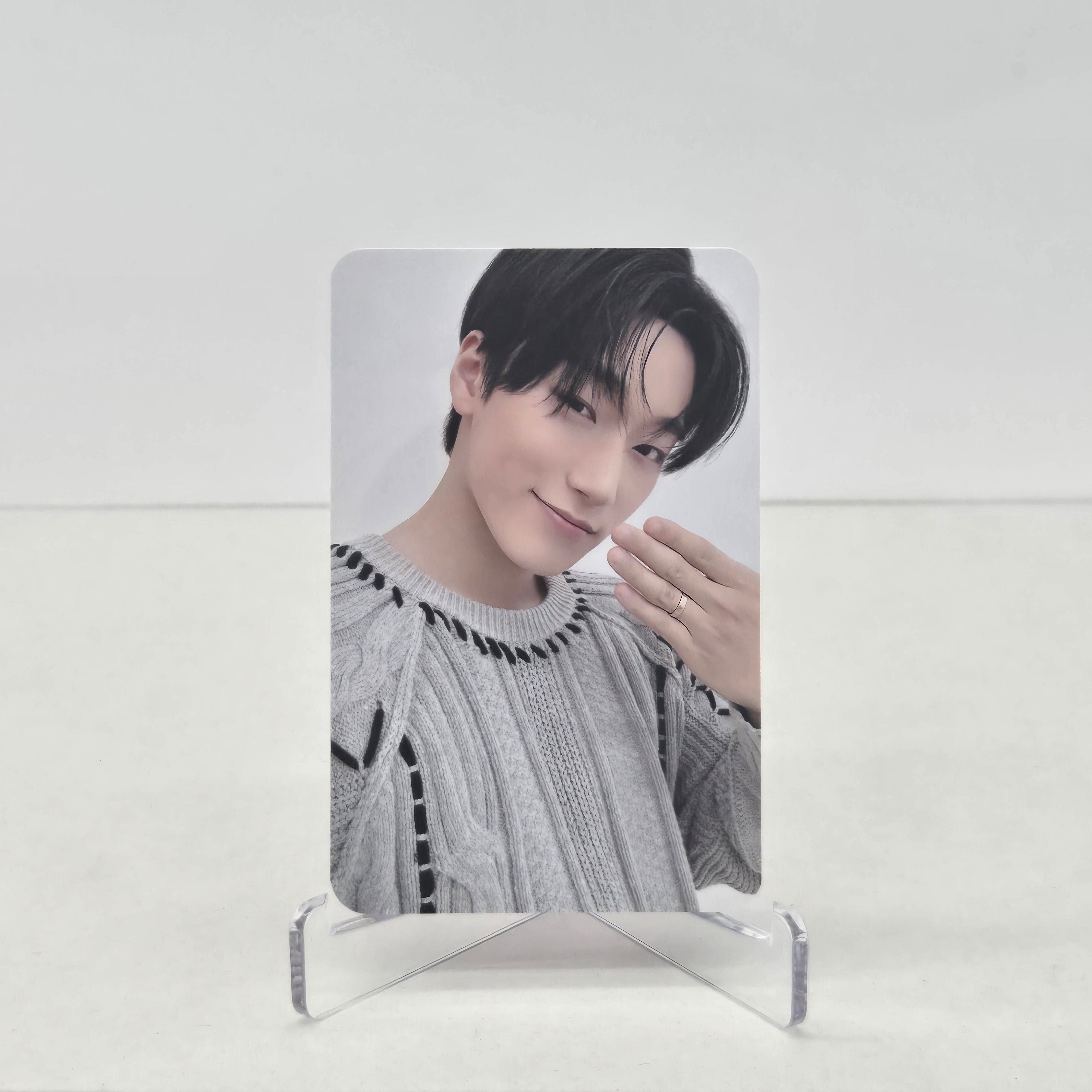 ATEEZ - GOLDEN HOUR : PART.2 - fanplee PHOTOCARD (RED BACKSIDE)