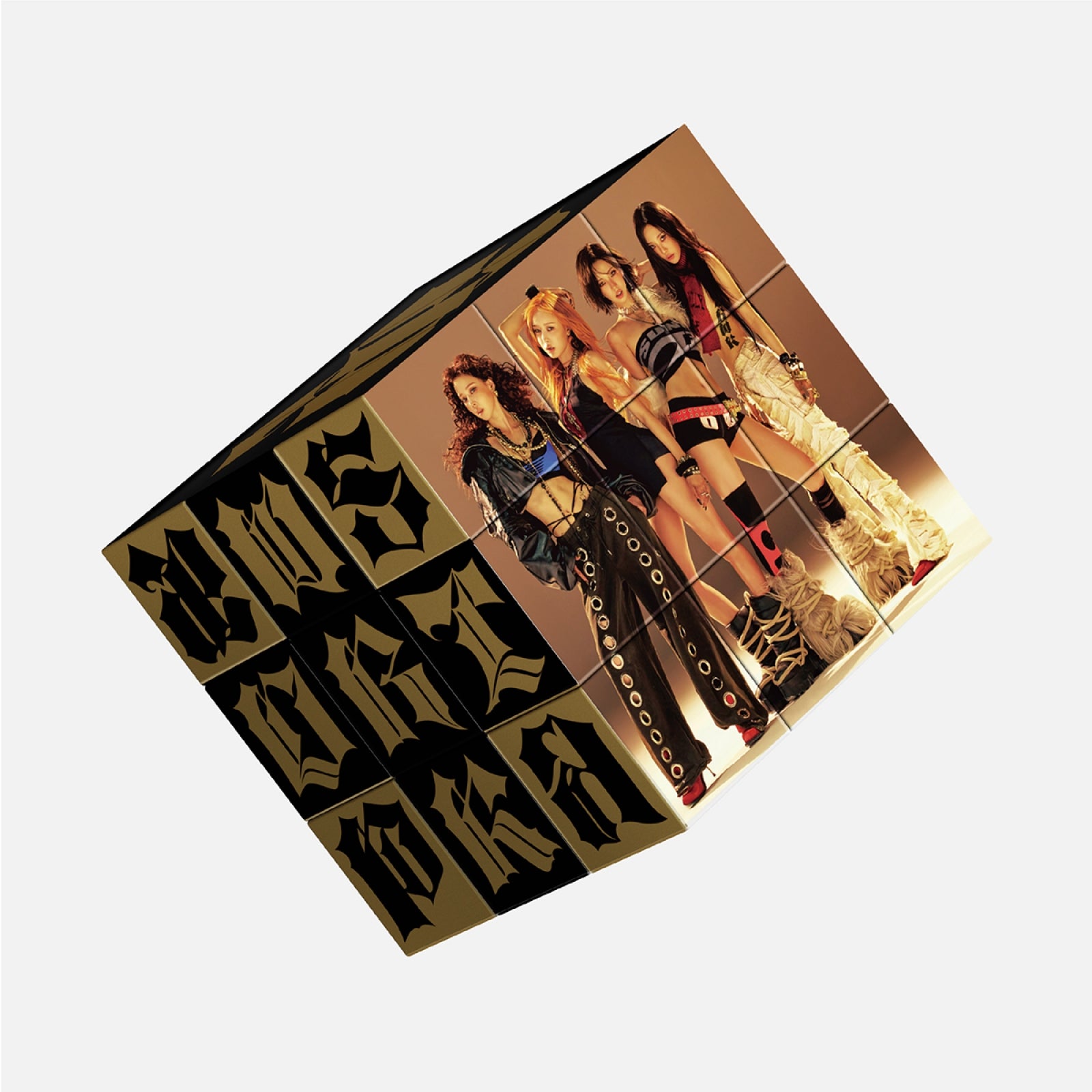 [PRE-ORDER] AESPA - World domination CUBE (Dirty Work MD)