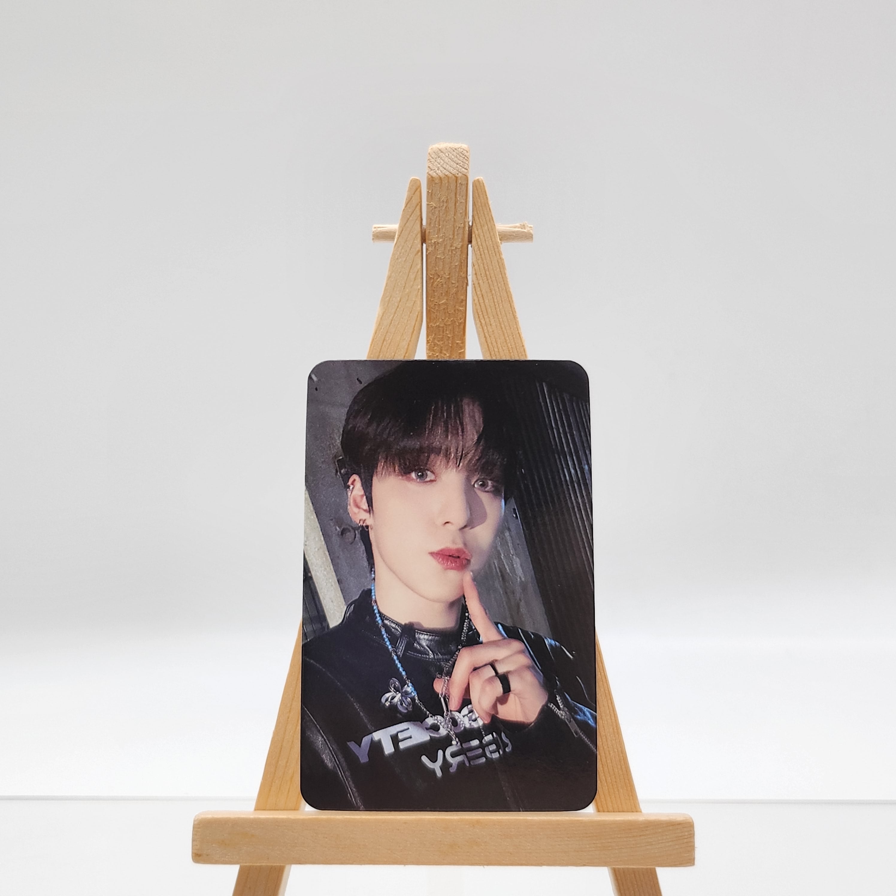 ATEEZ - THE WORLD EP.2 : OUTLAW - SOUNDWAVE POB PHOTOCARD