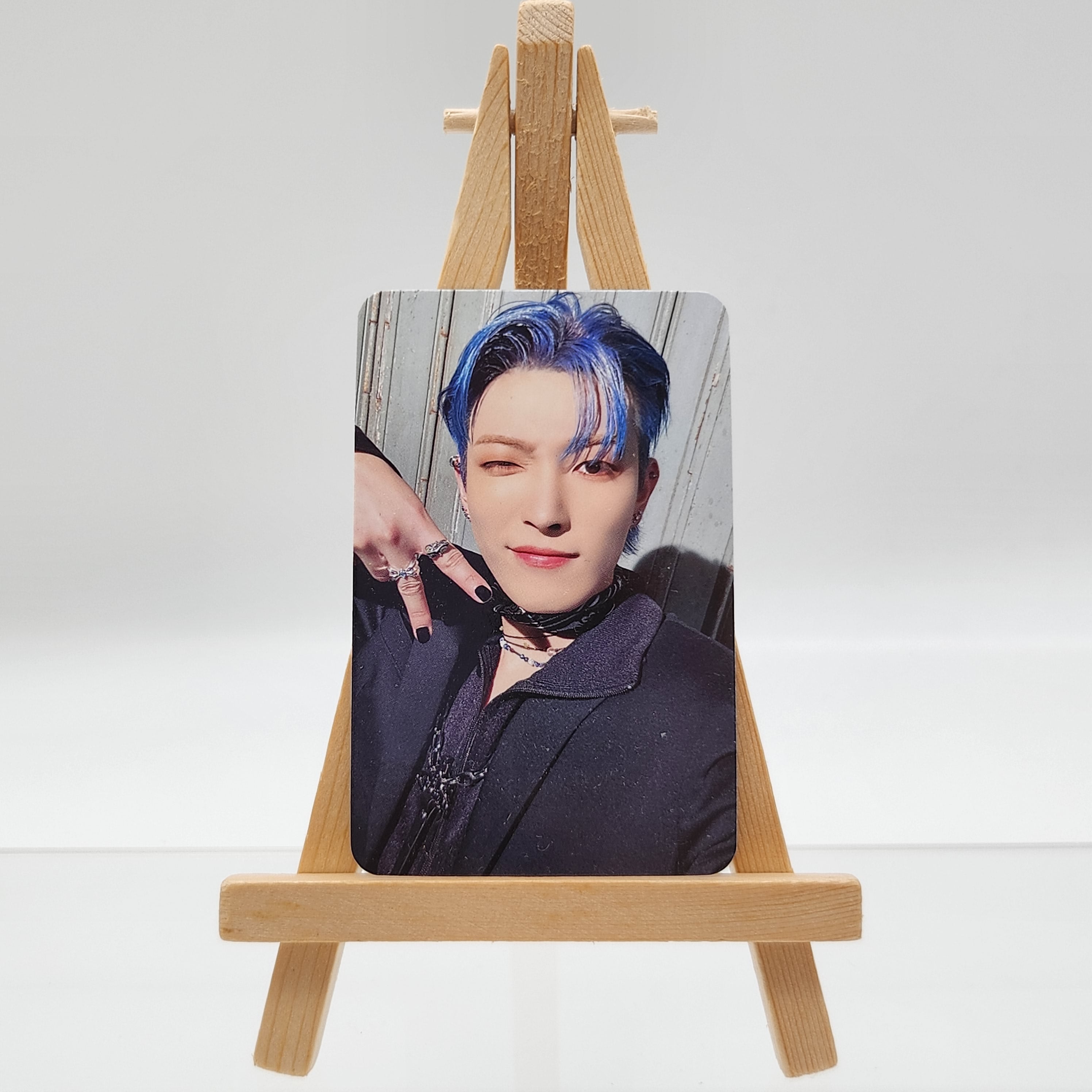 ATEEZ - THE WORLD EP.2 : OUTLAW - APPLE MUSIC POB PHOTOCARD