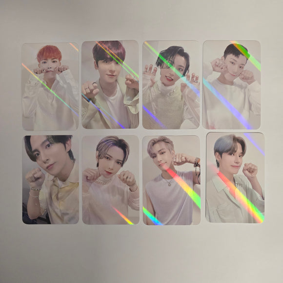 ATEEZ - ZERO : FEVER Part.3 - REPRINT OFFICIAL HOLO PHOTOCARD (GREEN BACKSIDE & WHITE CLOTHING))