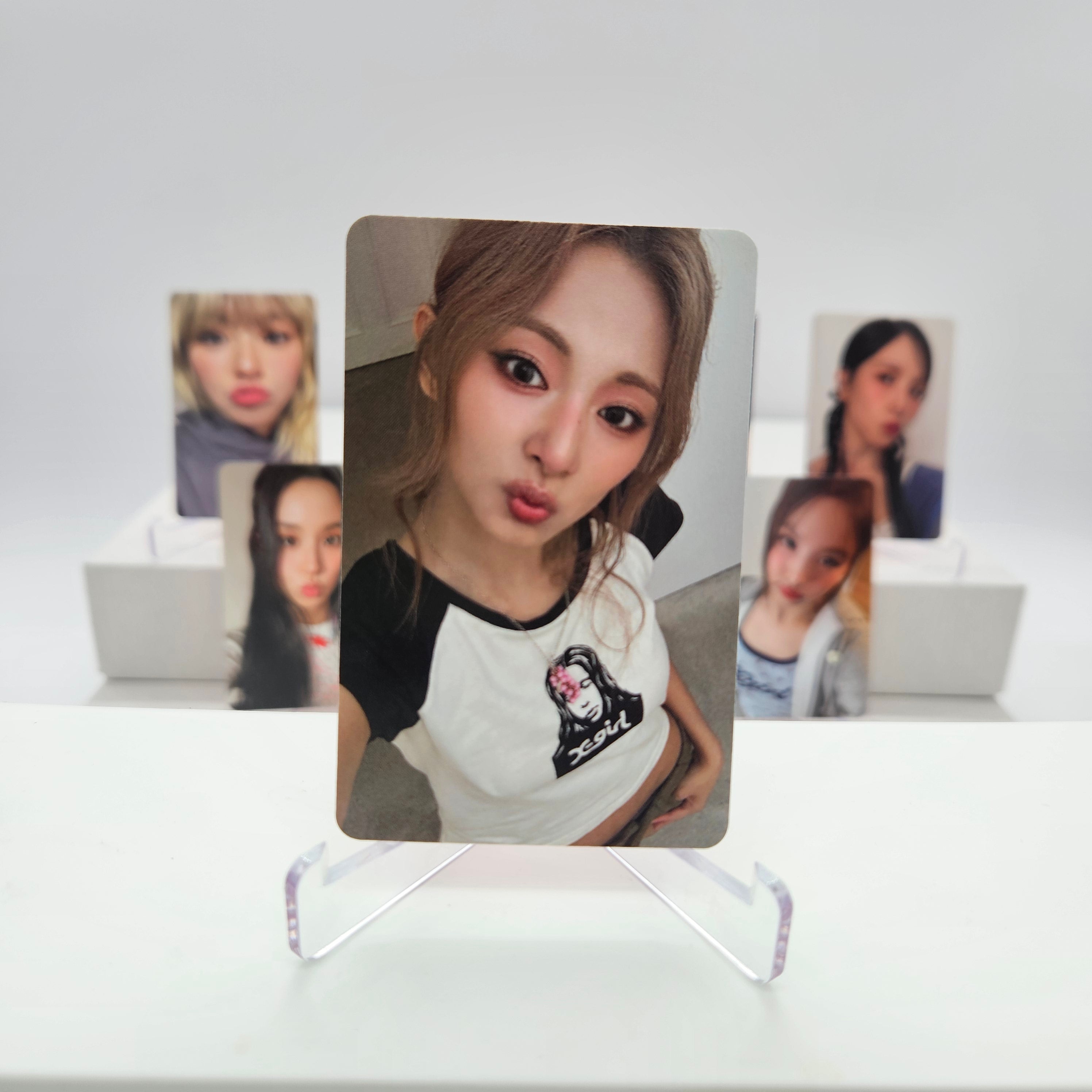 TWICE - STRATEGY - APPLE MUSIC PHOTOCARD POB