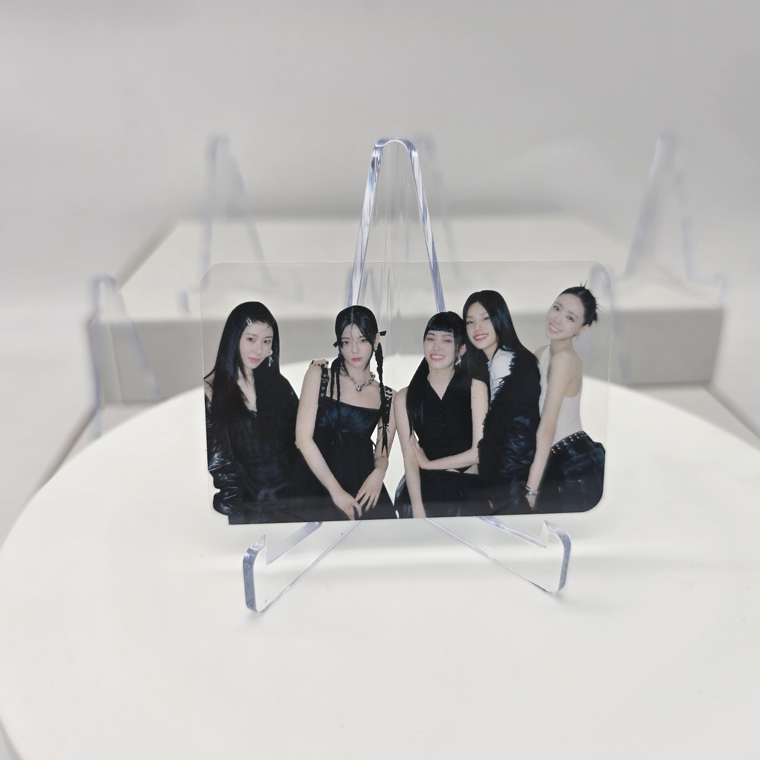 ITZY - GOLD - MAKESTAR POB PHOTOCARD