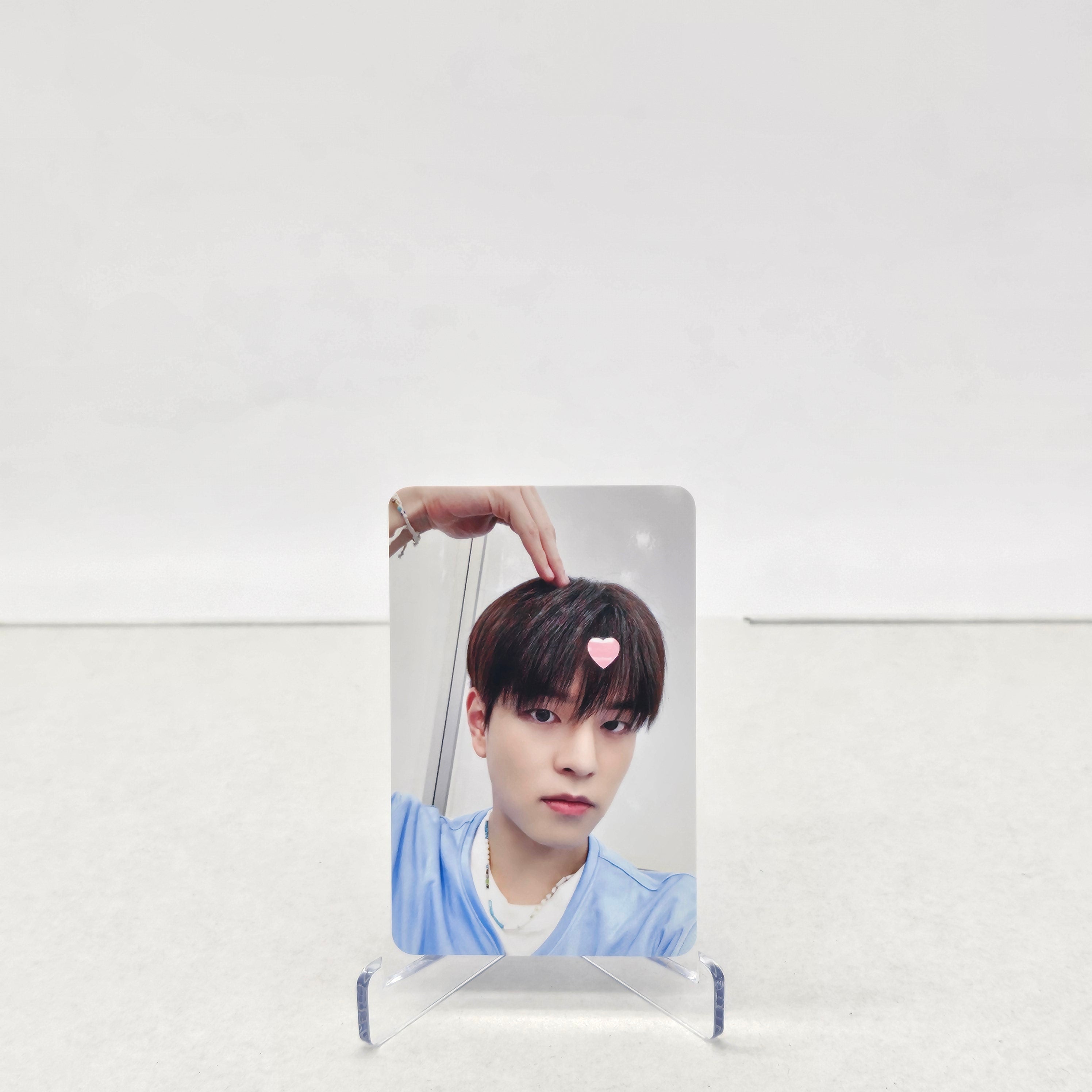 STRAY KIDS - KARMA - SOUNDWAVE POB PHOTOCARD