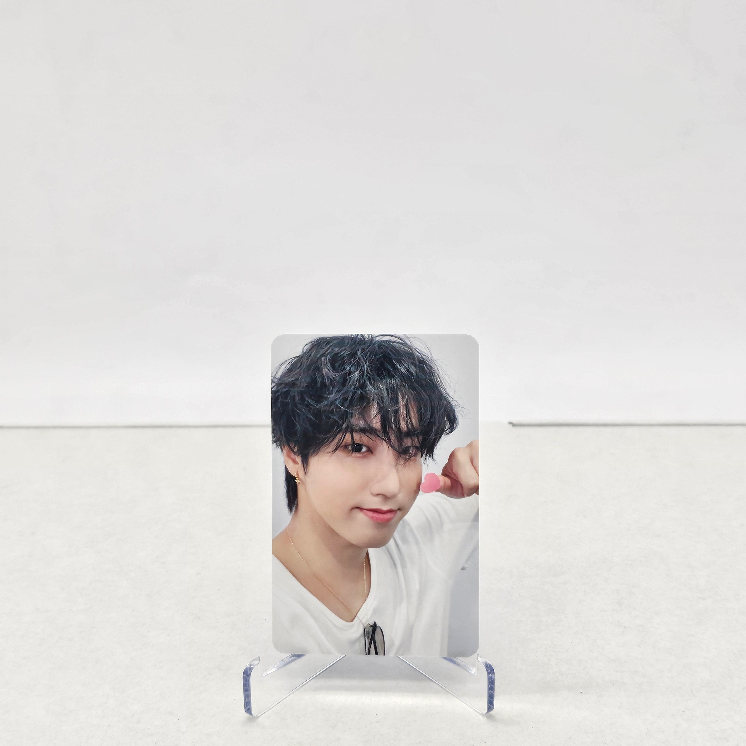 STRAY KIDS - KARMA - SOUNDWAVE POB PHOTOCARD