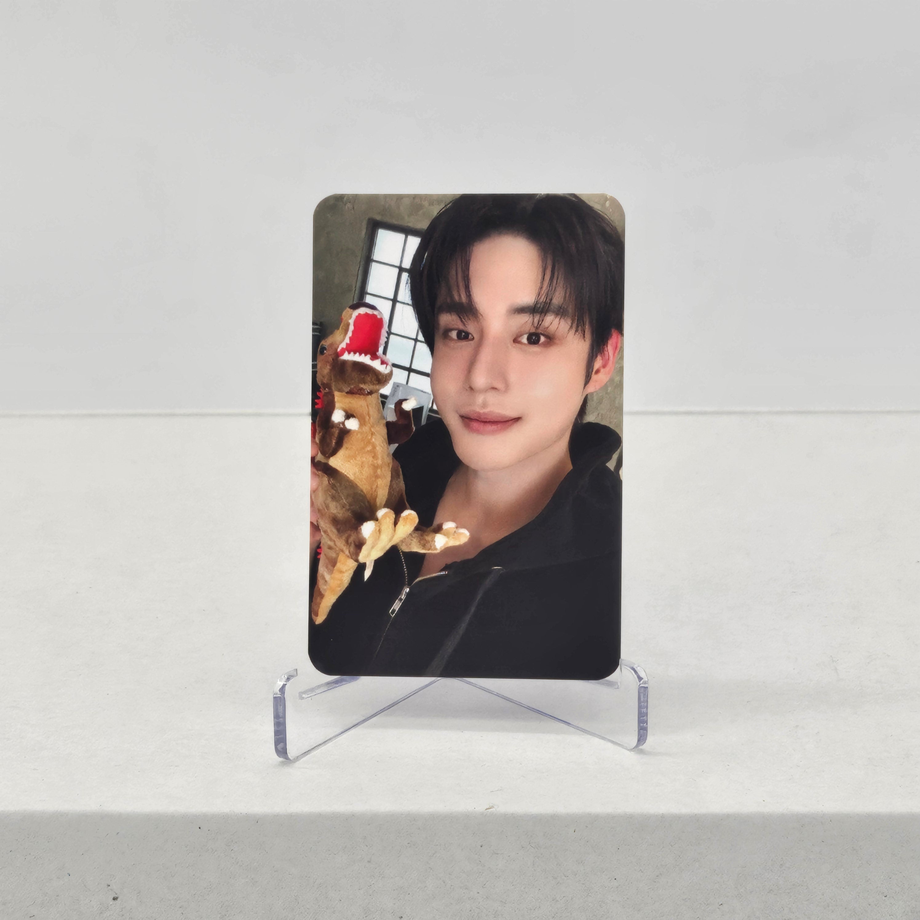 ZEROBASEONE - NEVER SAY NEVER (PHOTOBOOK VER.) - SOUNDWAVE POB PHOTOCARD