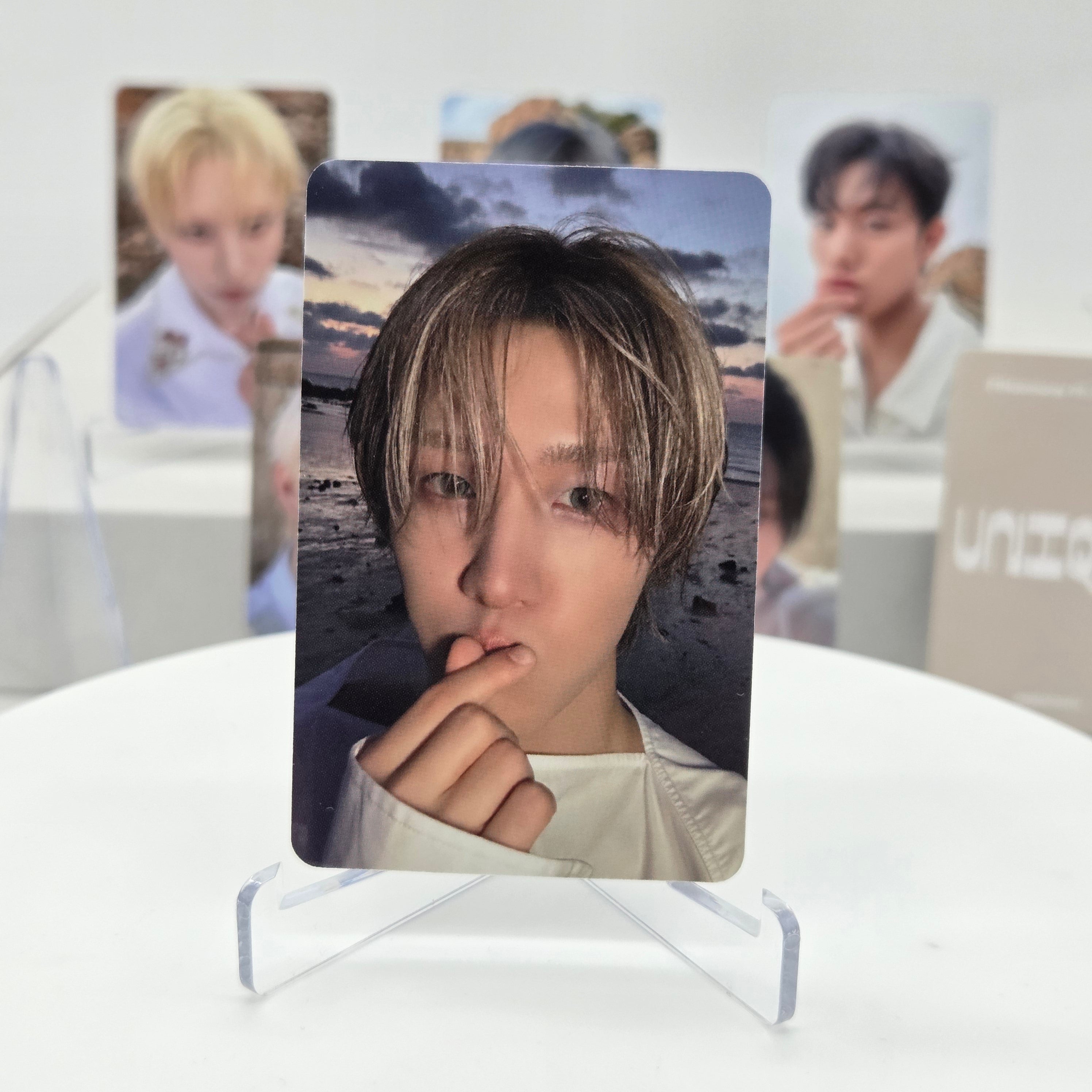 P1HARMONY - UNIQUE - APPLEMUSIC POB PHOTOCARD (COMPACT VER.)