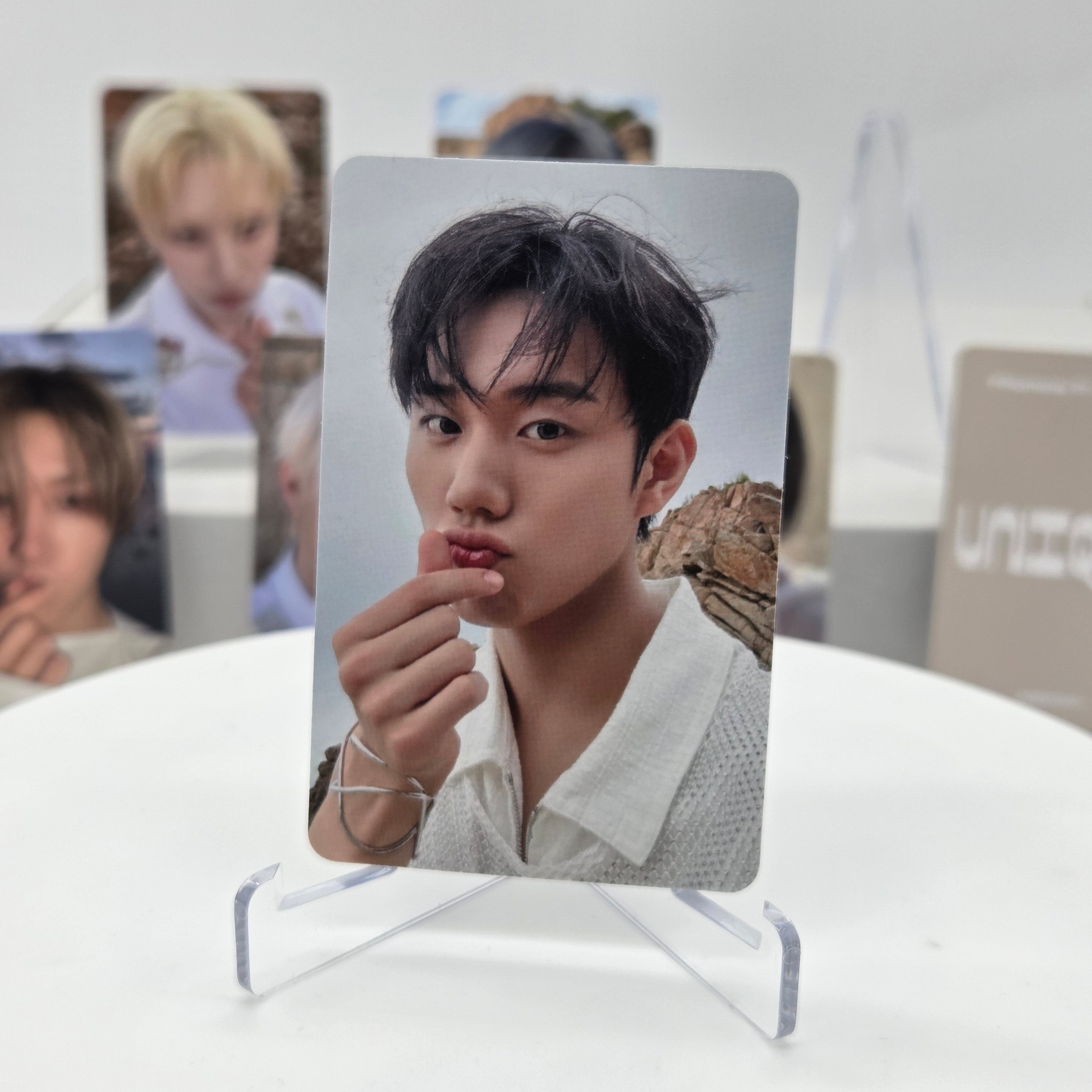 P1HARMONY - UNIQUE - APPLEMUSIC POB PHOTOCARD (COMPACT VER