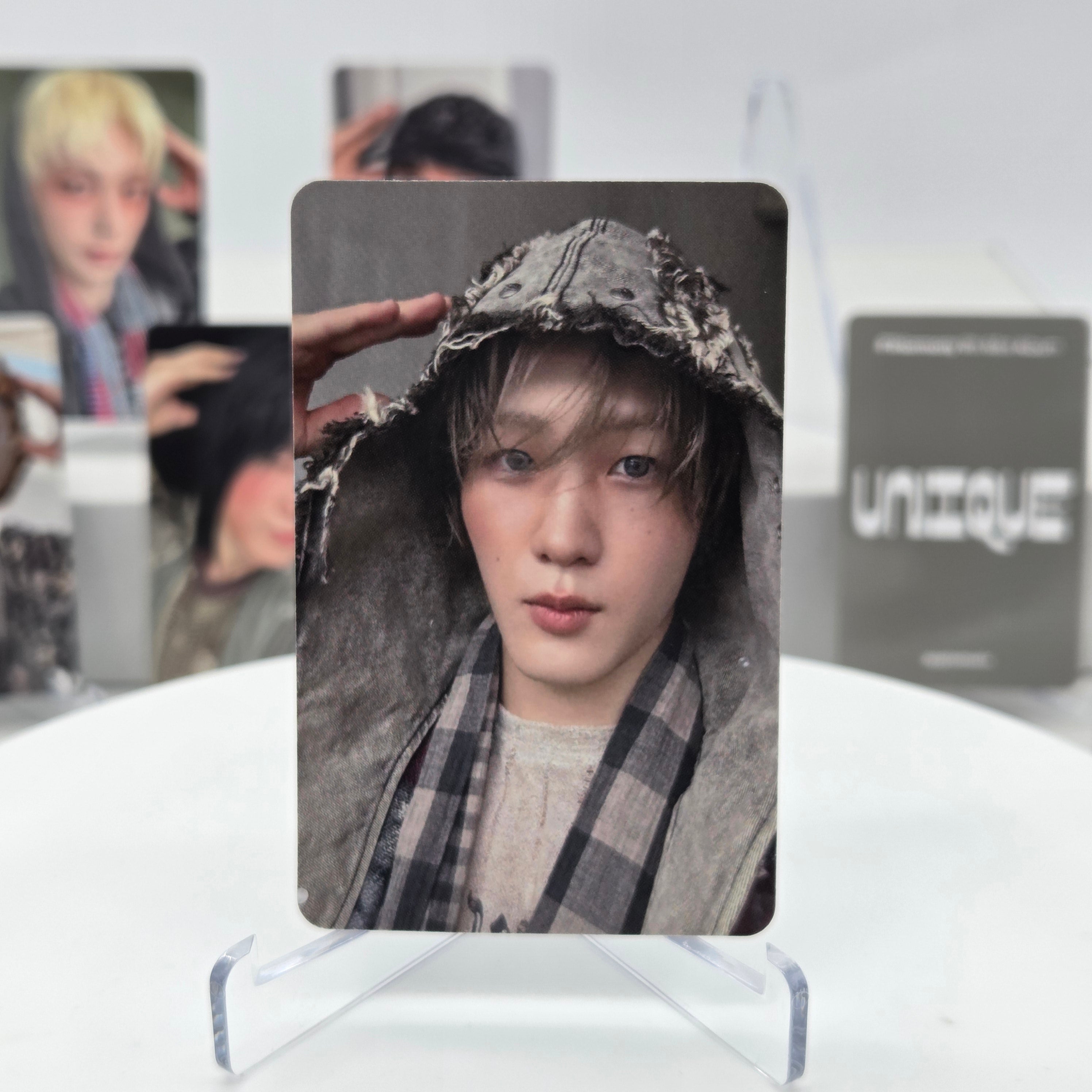 P1HARMONY - UNIQUE - APPLEMUSIC POB PHOTOCARD (PHOTOBOOK VER.)