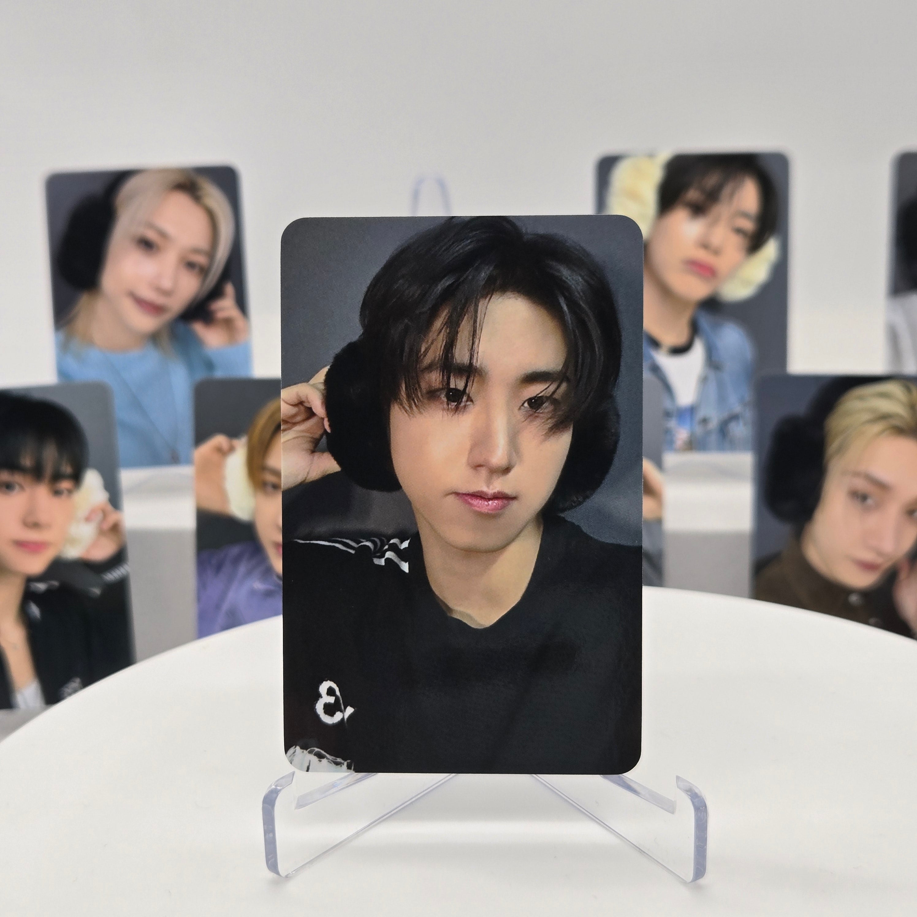 STRAY KIDS - DO IT POP-UP OFFICIAL MD - (EARMUFFS VER.) - POB PHOTOCARD