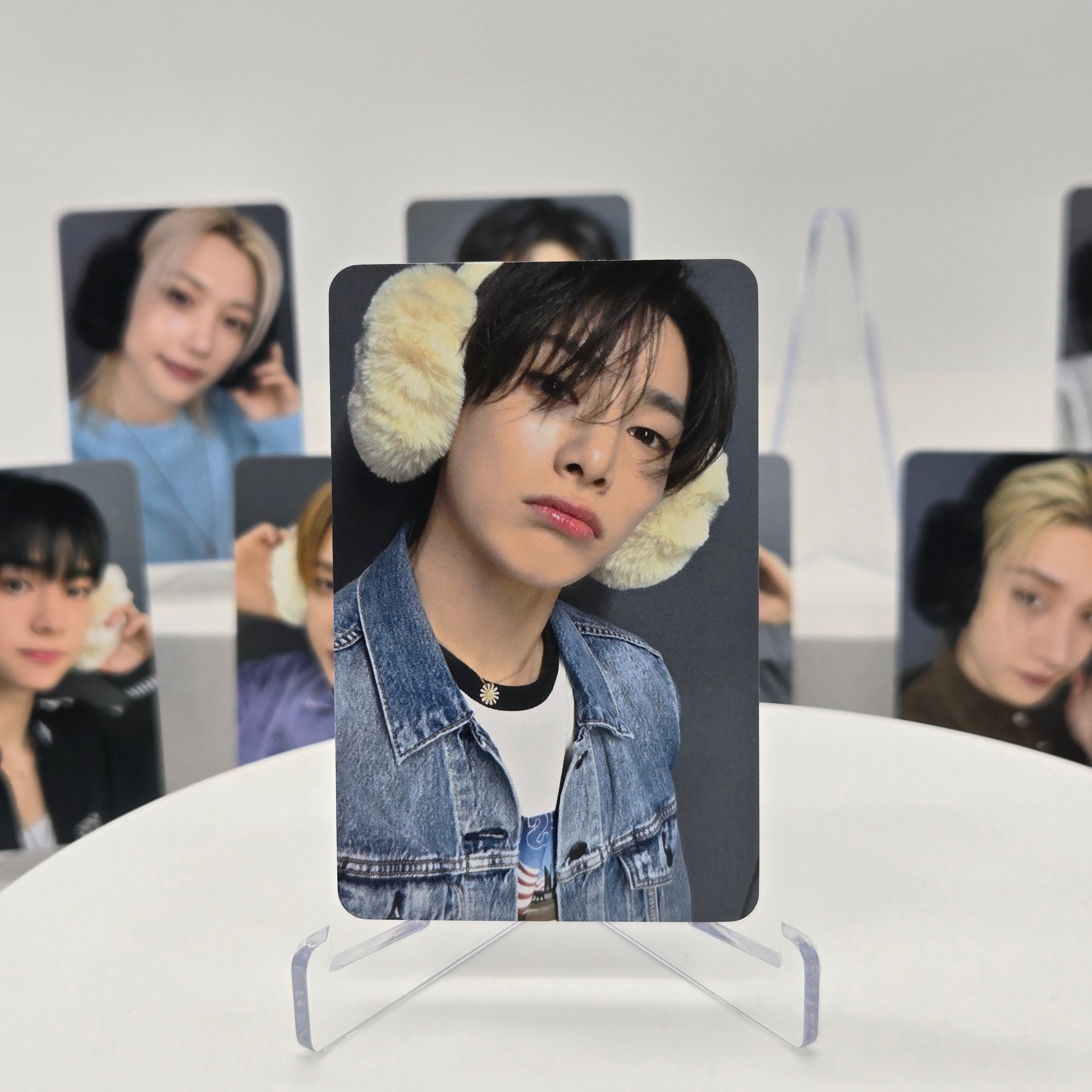 STRAY KIDS - DO IT POP-UP OFFICIAL MD - (EARMUFFS VER.) - POB PHOTOCARD