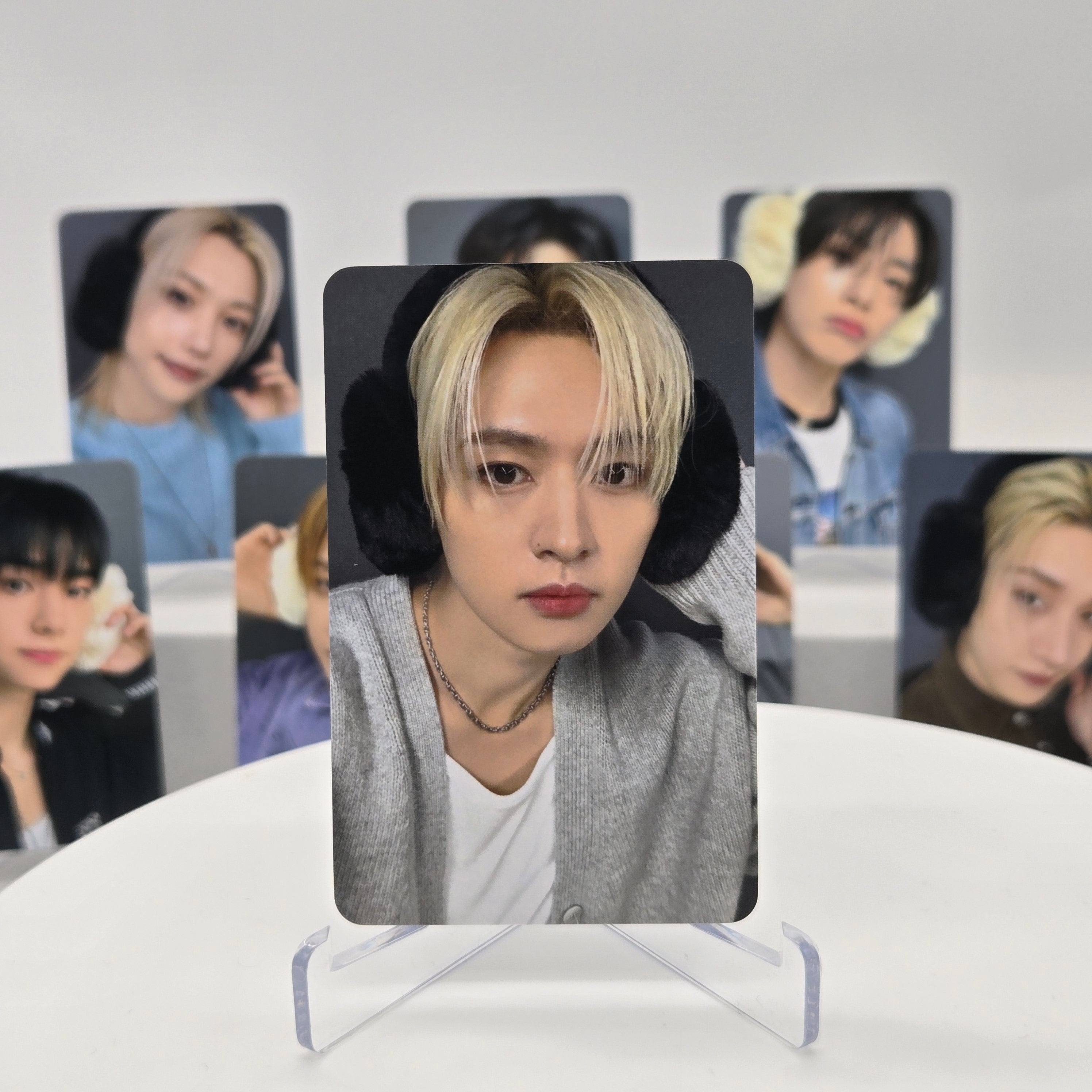 STRAY KIDS - DO IT POP-UP OFFICIAL MD - (EARMUFFS VER.) - POB PHOTOCARD