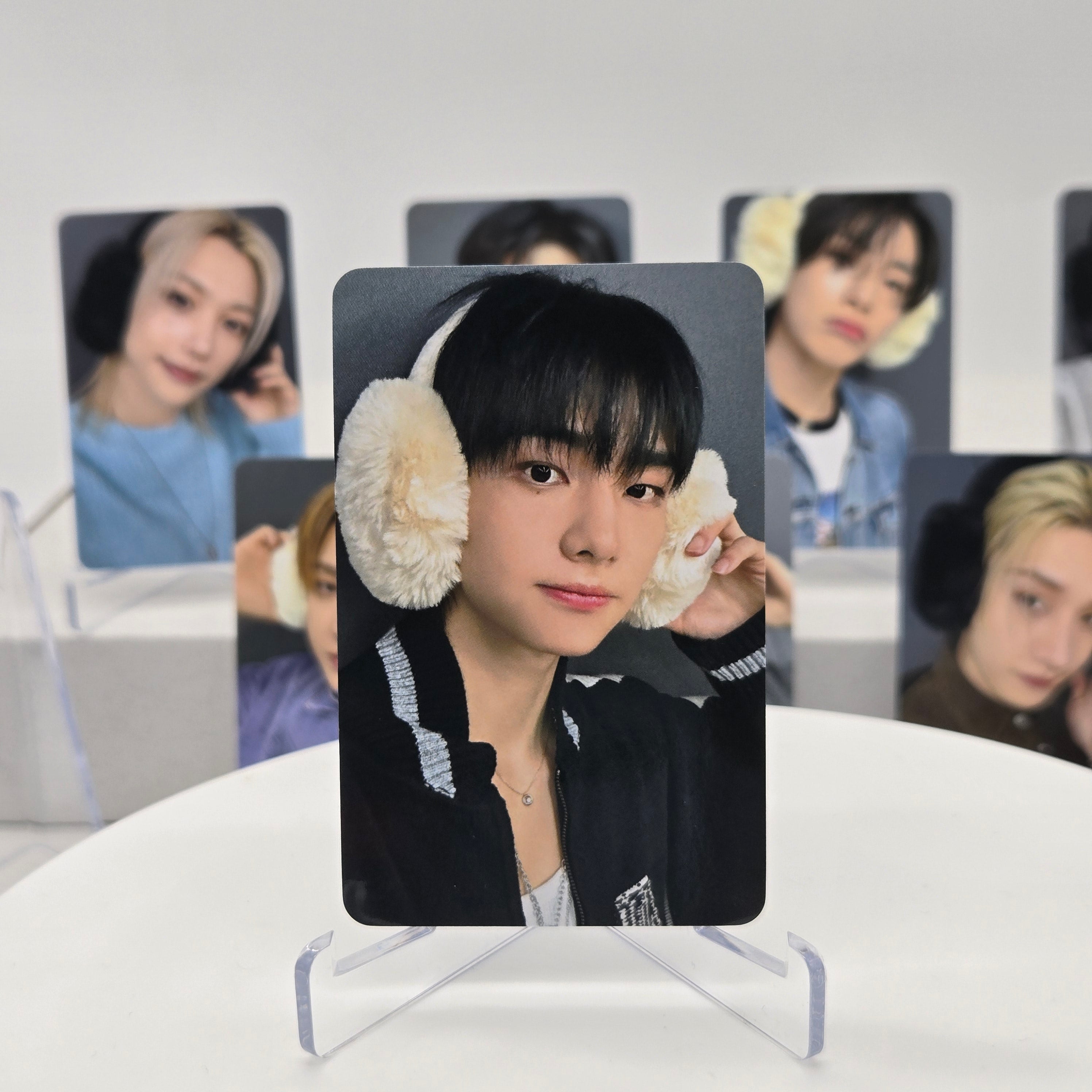 STRAY KIDS - DO IT POP-UP OFFICIAL MD - (EARMUFFS VER.) - POB PHOTOCARD