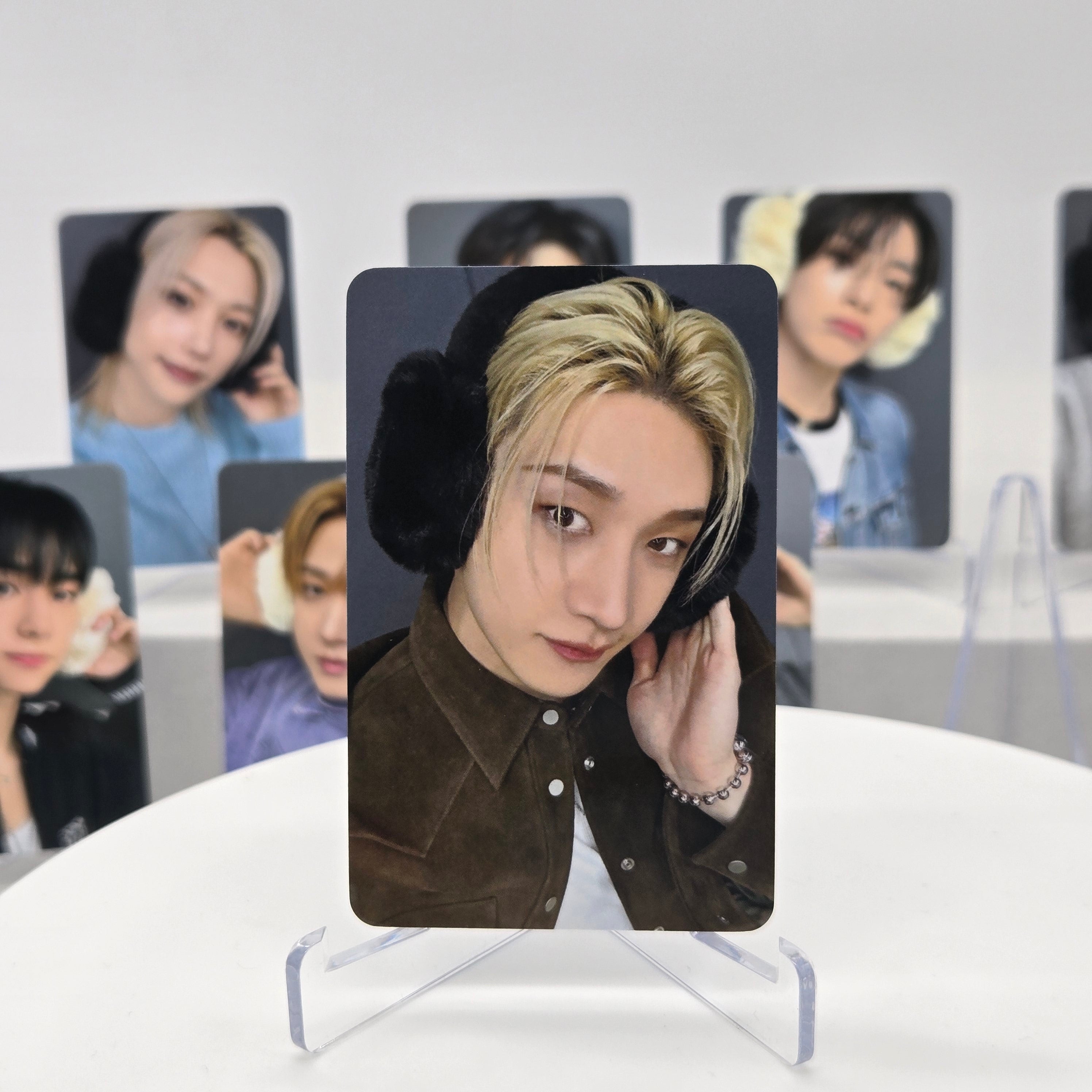 STRAY KIDS - DO IT POP-UP OFFICIAL MD - (EARMUFFS VER.) - POB PHOTOCARD