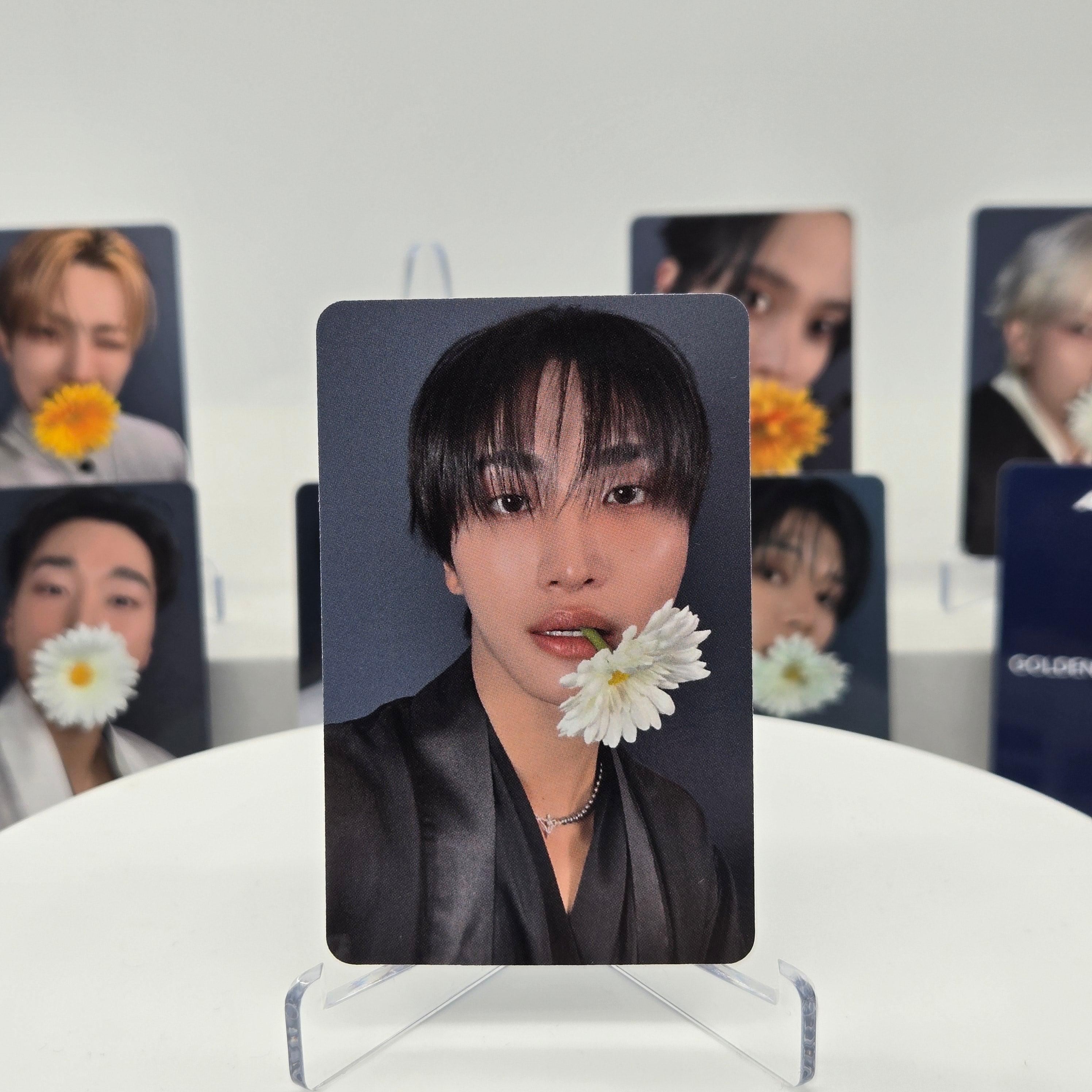 ATEEZ - GOLDEN HOUR : PART.4 - APPLEMUSIC POB PHOTOCARD (STANDARD VER.)