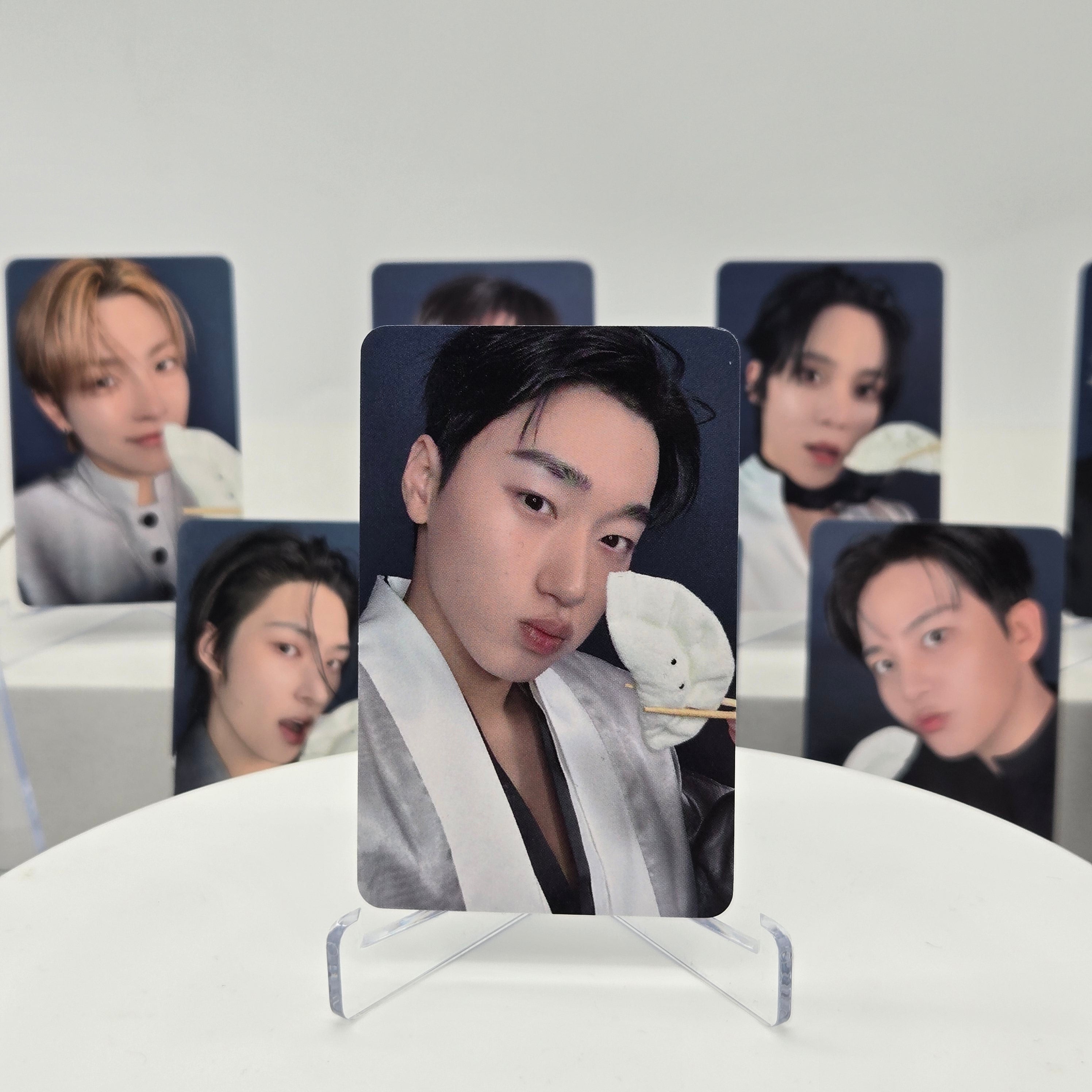 ATEEZ - GOLDEN HOUR : PART.4 - HELLOLIVE POB PHOTOCARD (STANDARD VER.)