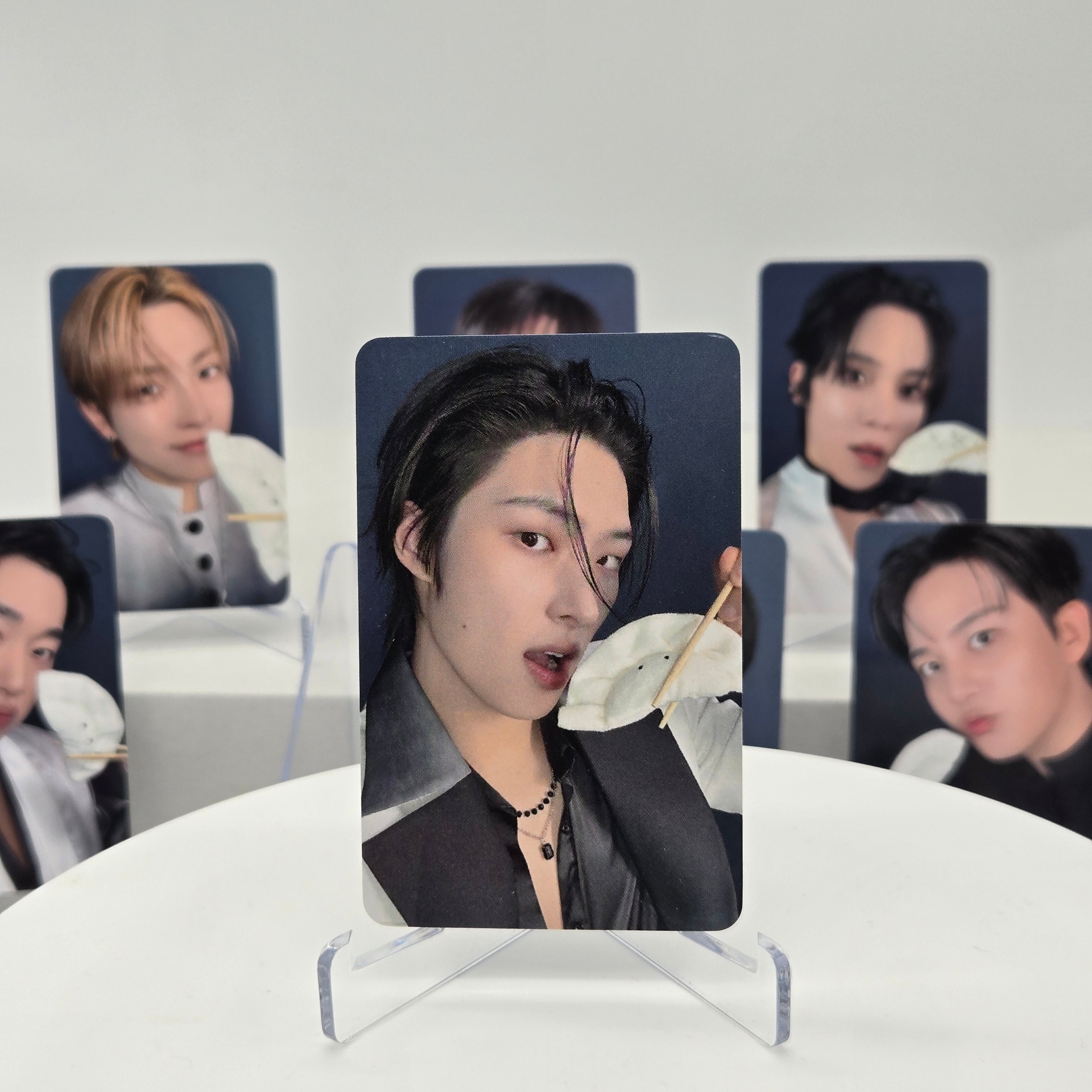 ATEEZ - GOLDEN HOUR : PART.4 - HELLOLIVE POB PHOTOCARD (STANDARD VER.)