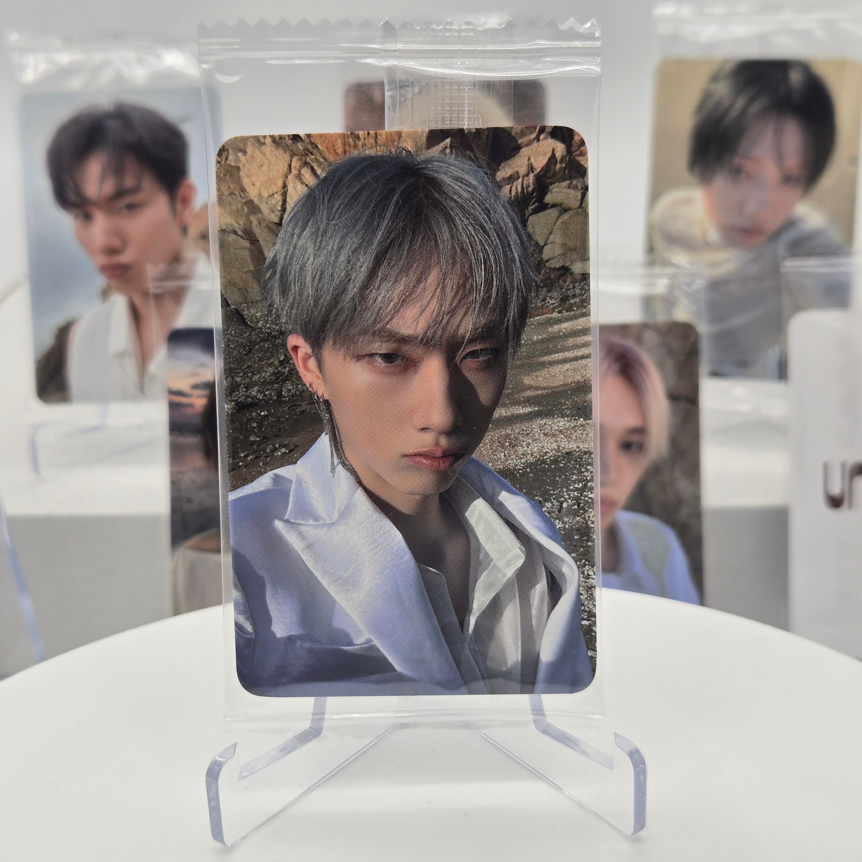 P1HARMONY - UNIQUE - KTOWN4U POB PHOTOCARD (LIGHT KEYRING Ver.)