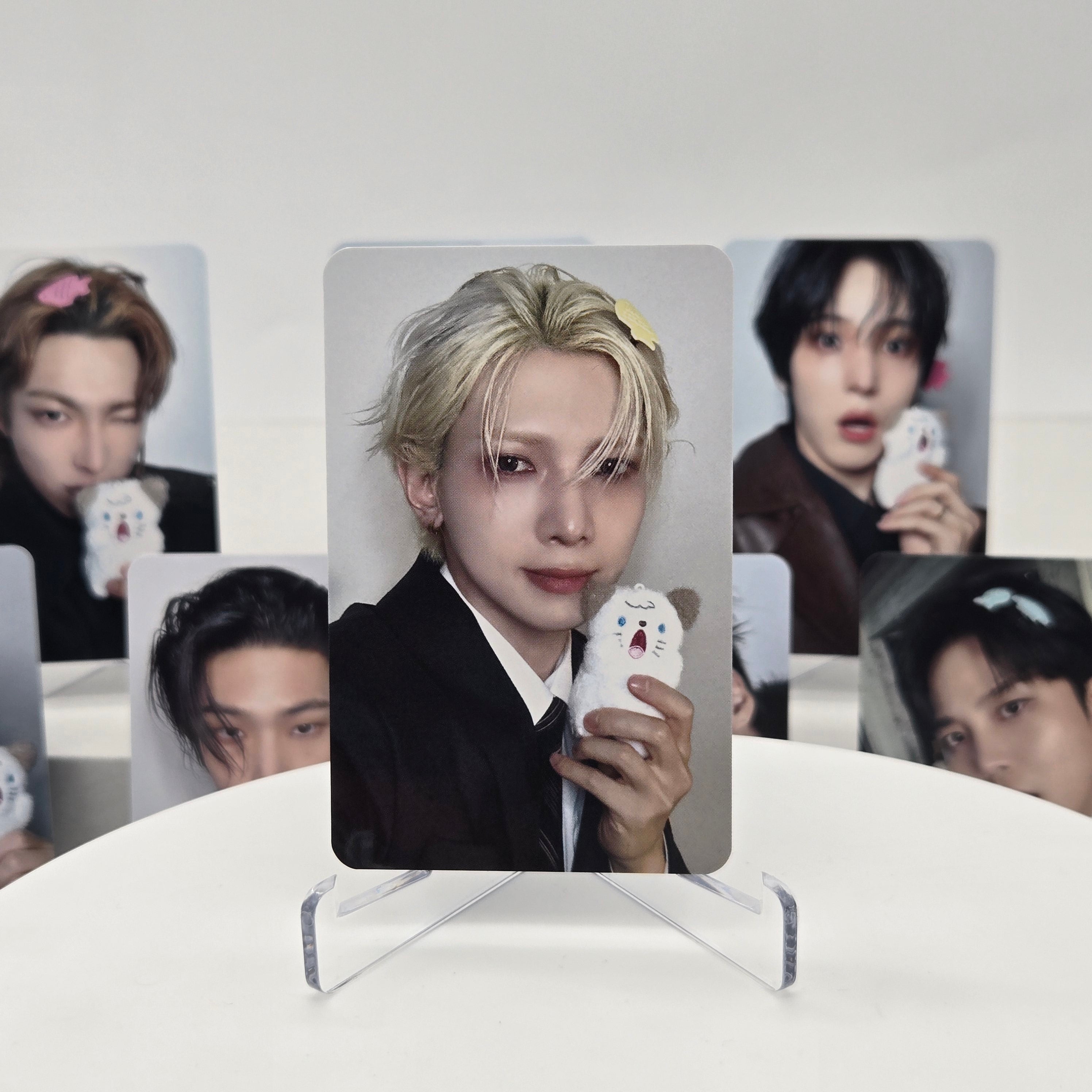 ATEEZ - GOLDEN HOUR : PART.4 - MAKESTAR POB PHOTOCARD (MEOW VER.)