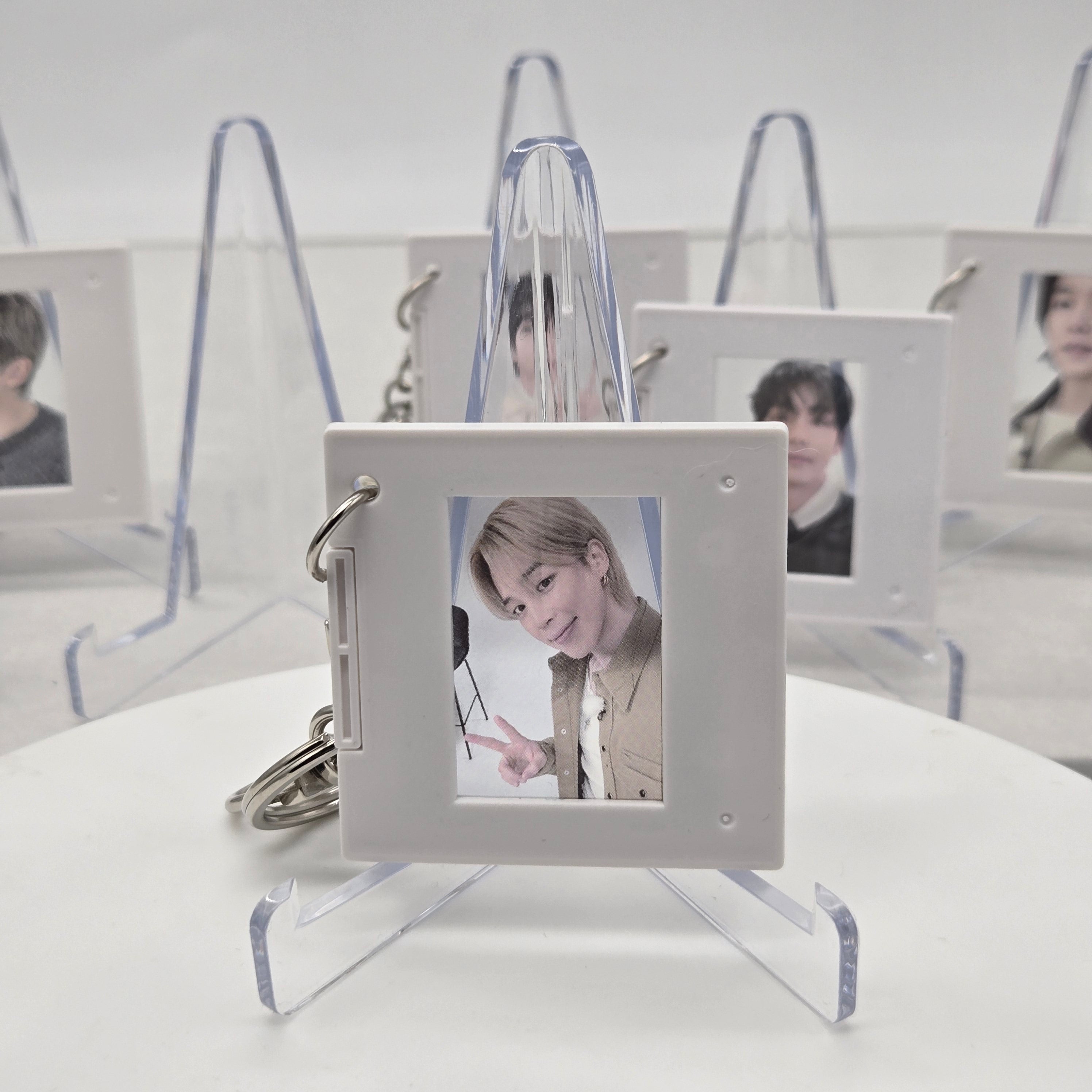 BTS - ARIRANG - WEVERSE POB FILM KEYRING