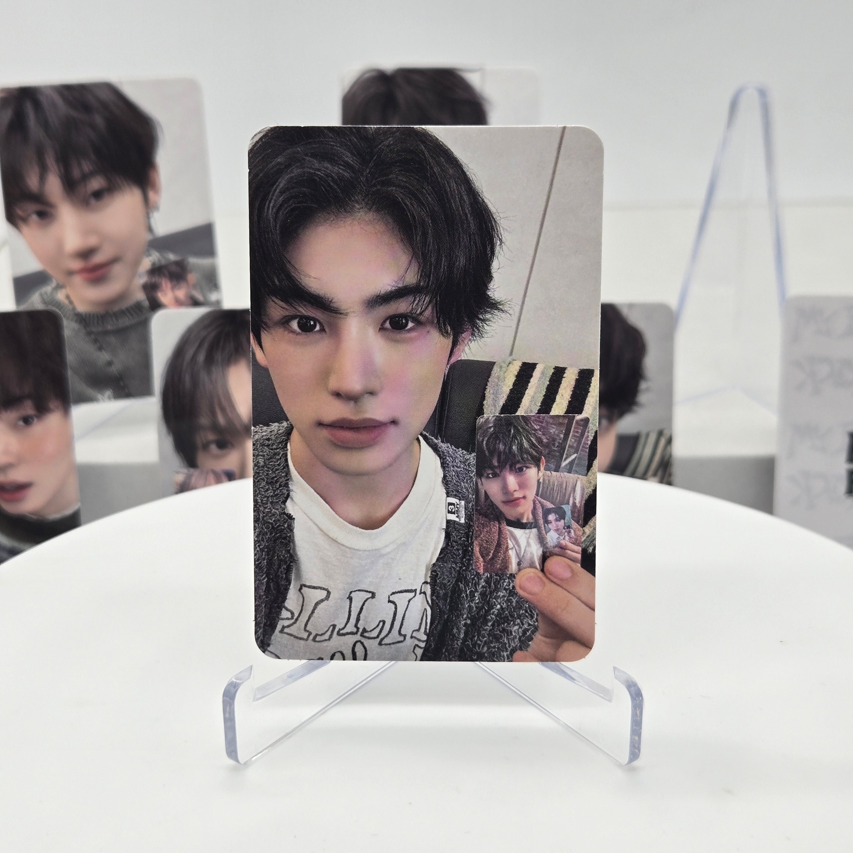 KICKFLIP - 4TH MINI ALBUM [MY FIRST KICK] - POB PHOTOCARD