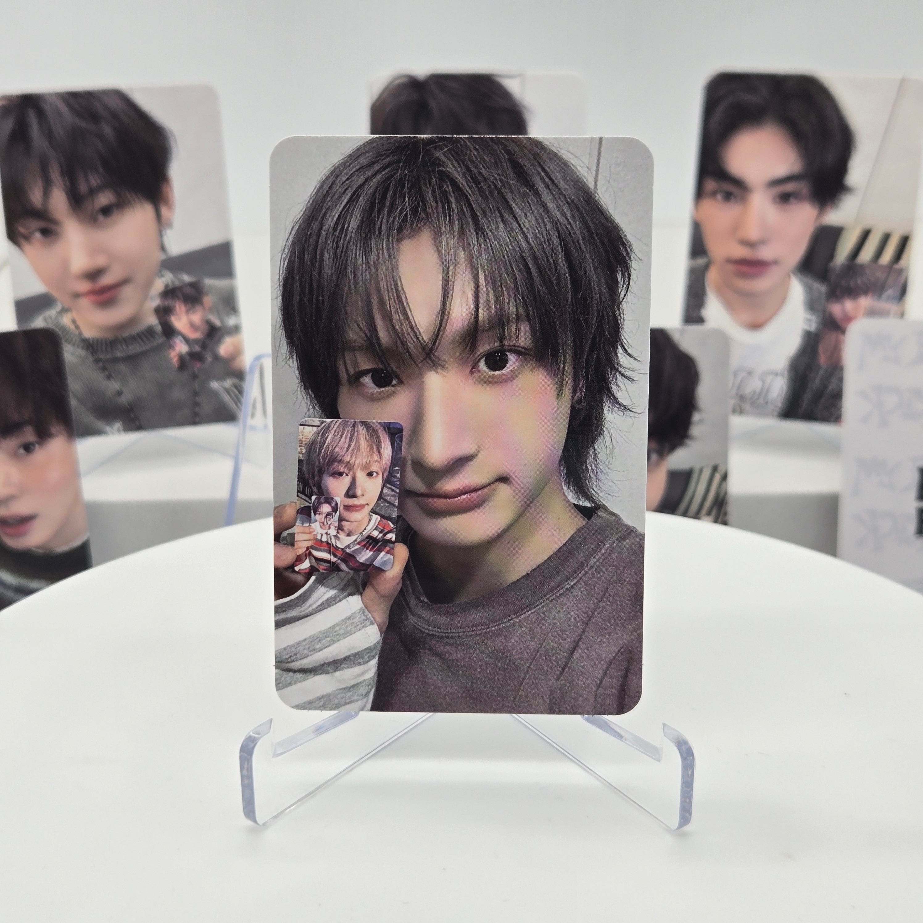 KICKFLIP - 4TH MINI ALBUM [MY FIRST KICK] - POB PHOTOCARD