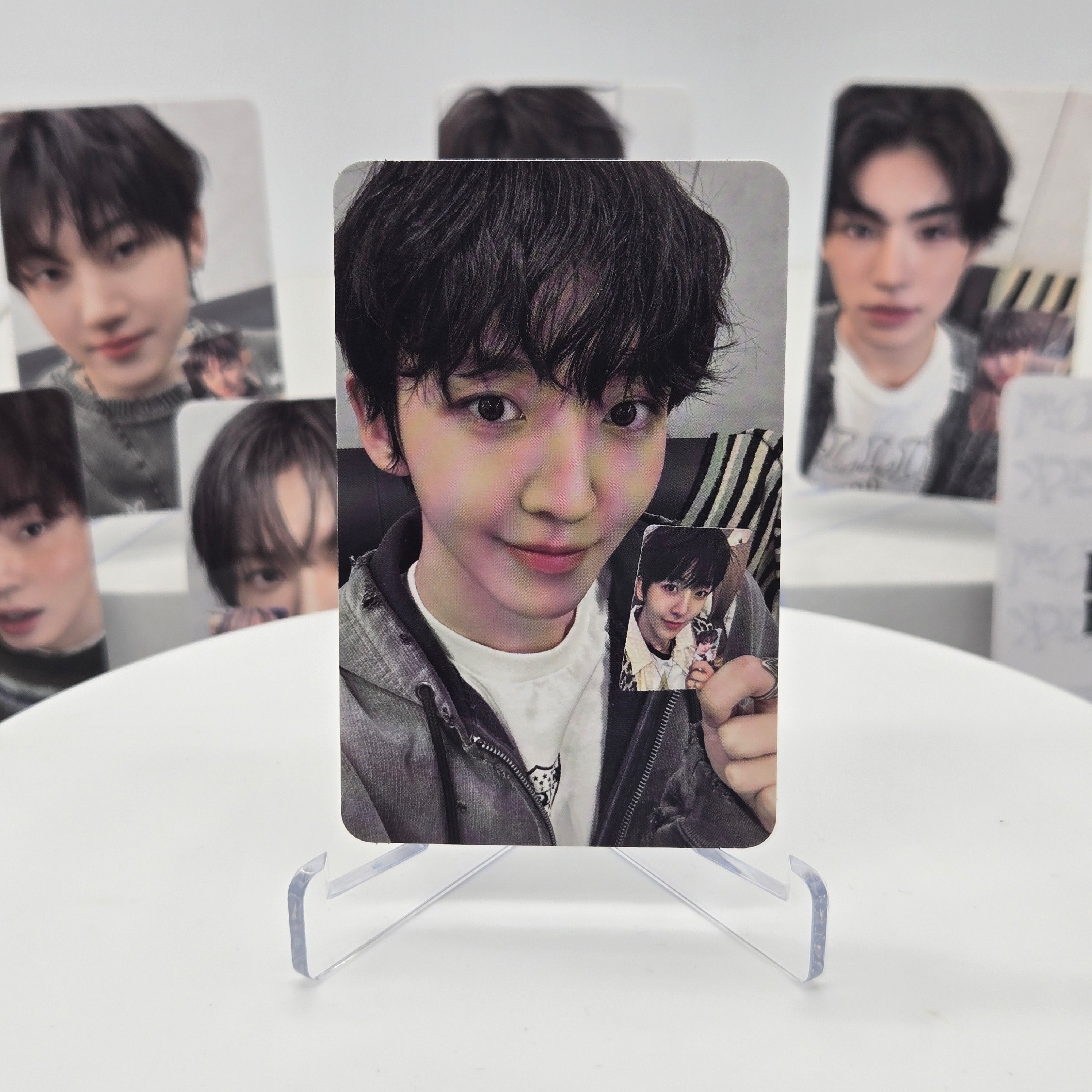 KICKFLIP - 4TH MINI ALBUM [MY FIRST KICK] - POB PHOTOCARD