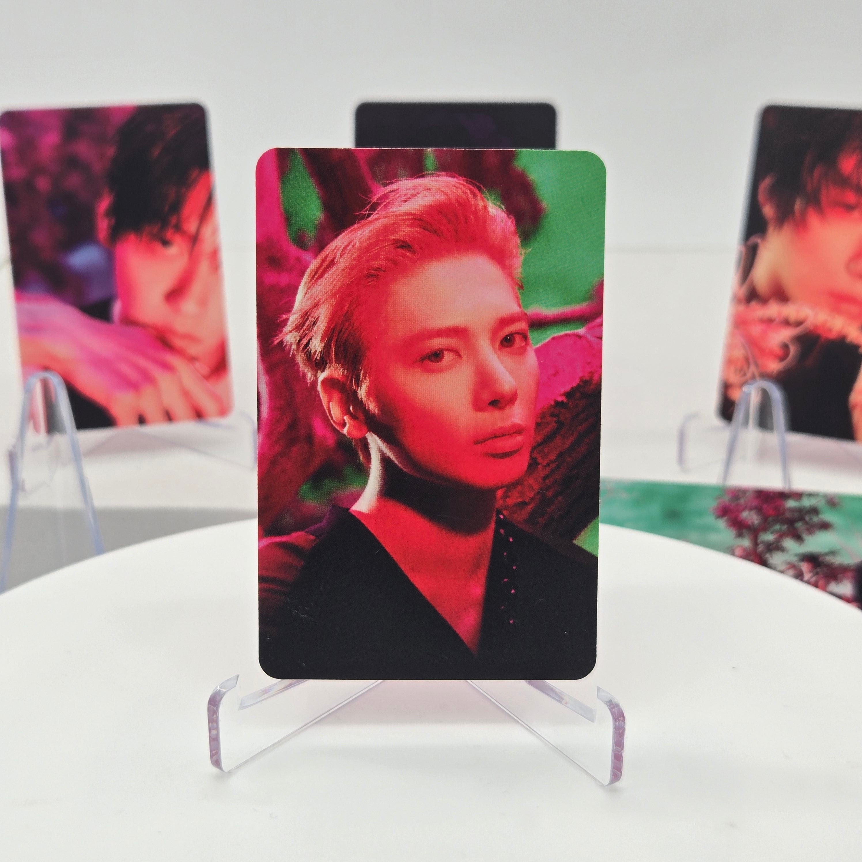 TOMORROW X TOGETHER (TXT) - 7TH YEAR : A MOMENT OF STILLNESS IN THE THORNS - APPLEMUSIC POB PHOTOCARD (STANDARD VER.)