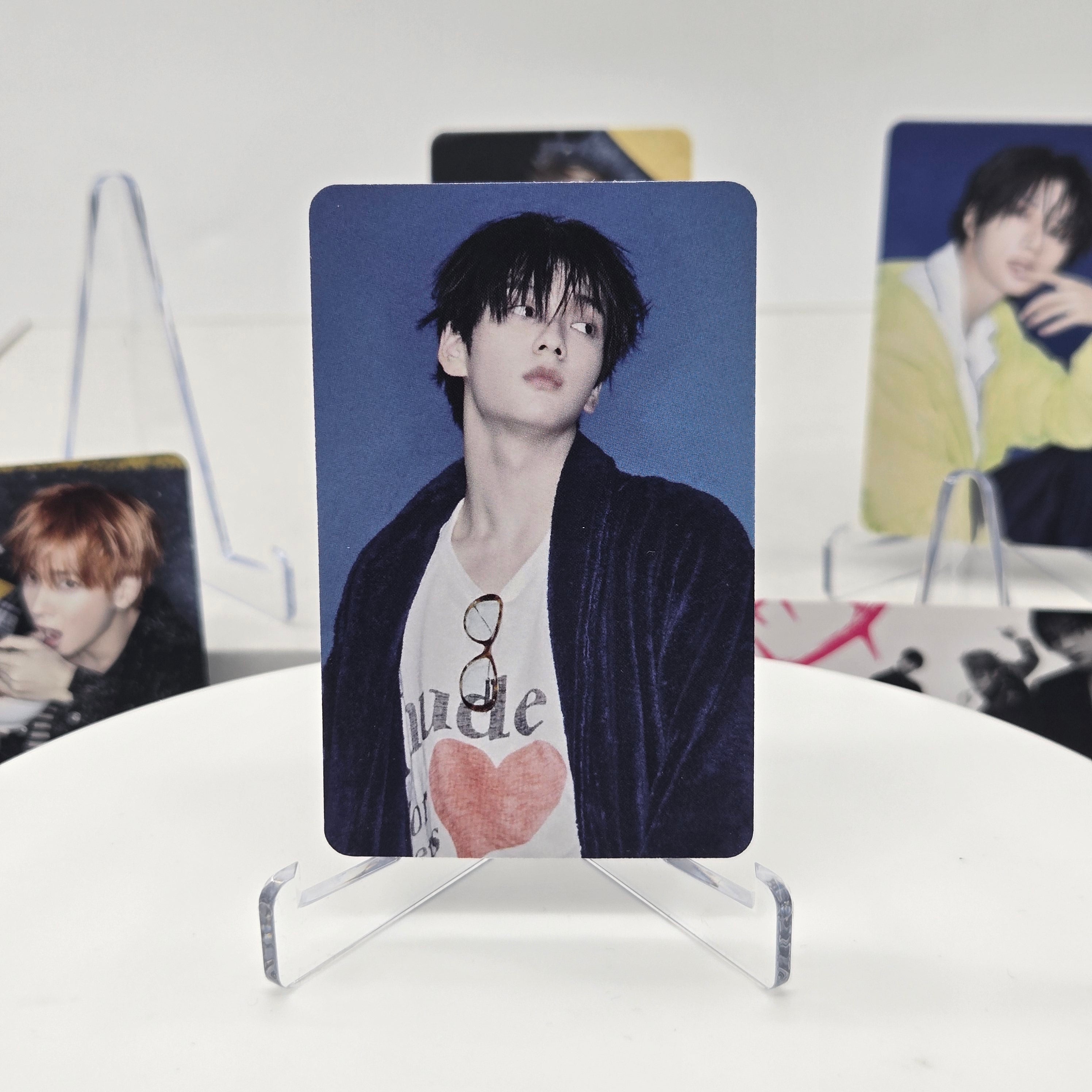 TOMORROW X TOGETHER (TXT) - 7TH YEAR : A MOMENT OF STILLNESS IN THE THORNS - APPLEMUSIC POB PHOTOCARD (THORN VER.)