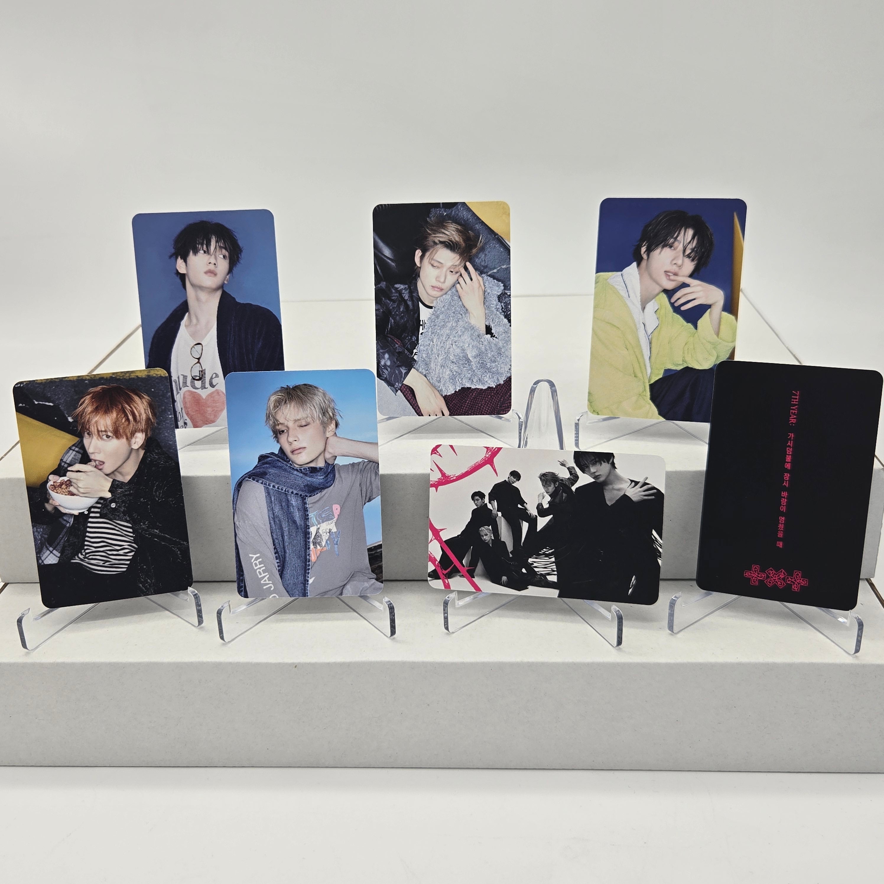 TOMORROW X TOGETHER (TXT) - 7TH YEAR : A MOMENT OF STILLNESS IN THE THORNS - APPLEMUSIC POB PHOTOCARD (THORN VER.)