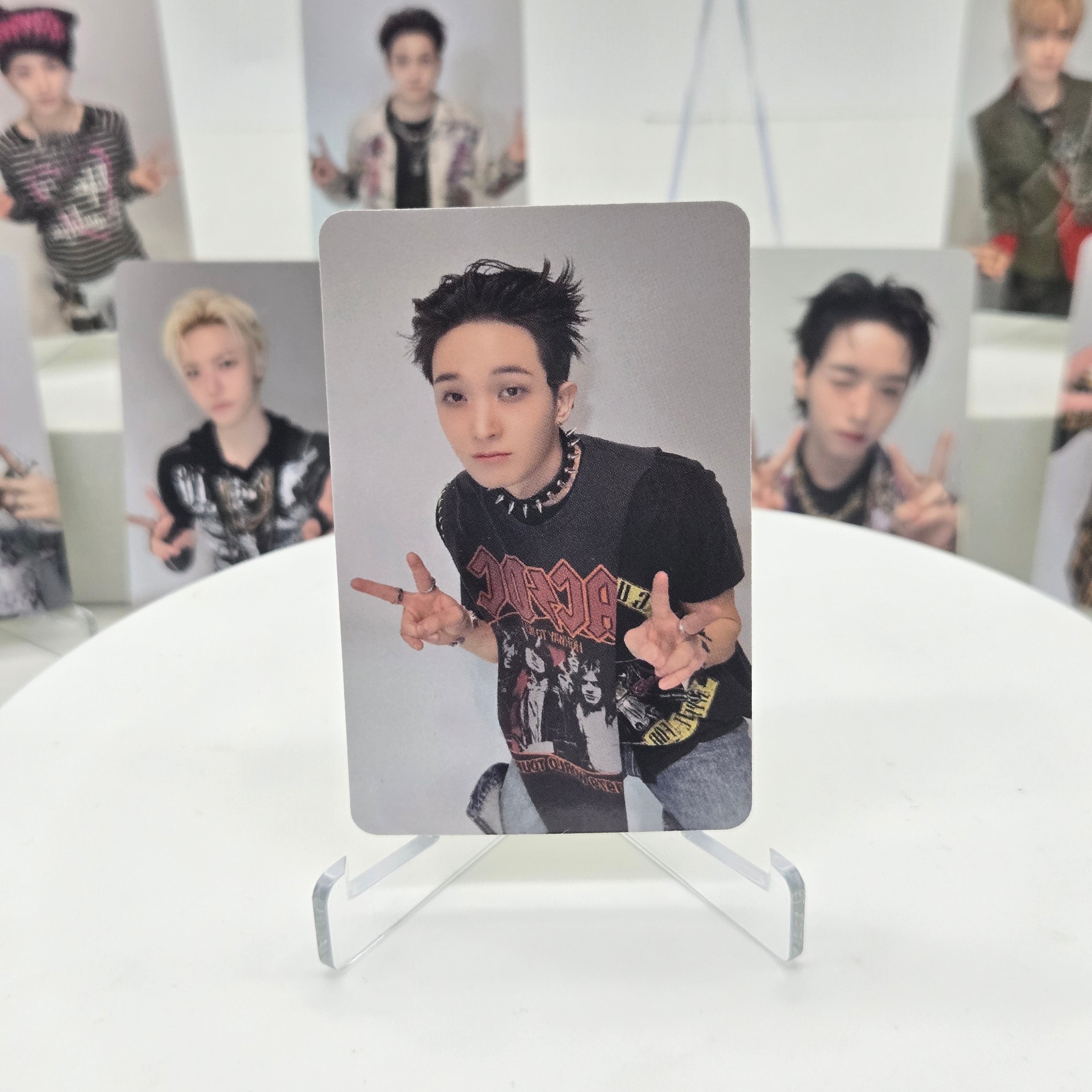 XIKERS - 7TH MINI ALBUM [ROUTE ZERO : THE ORA] - APPLE MUSIC POB PHOTOCARD
