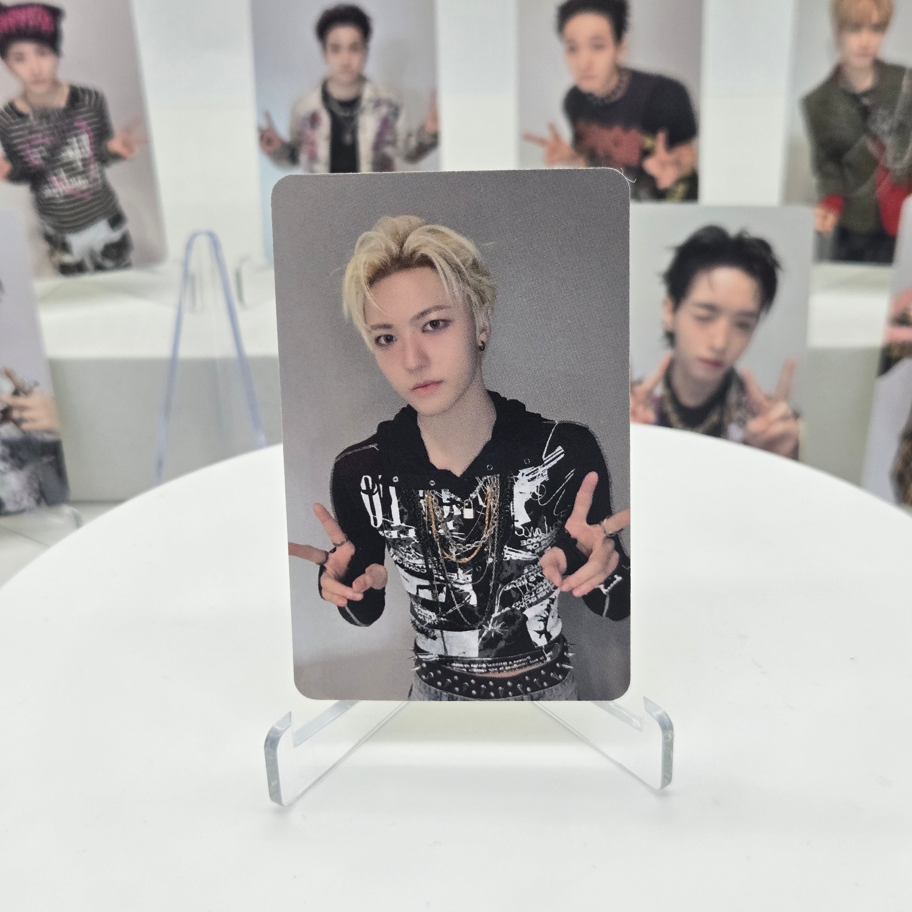 XIKERS - 7TH MINI ALBUM [ROUTE ZERO : THE ORA] - APPLE MUSIC POB PHOTOCARD