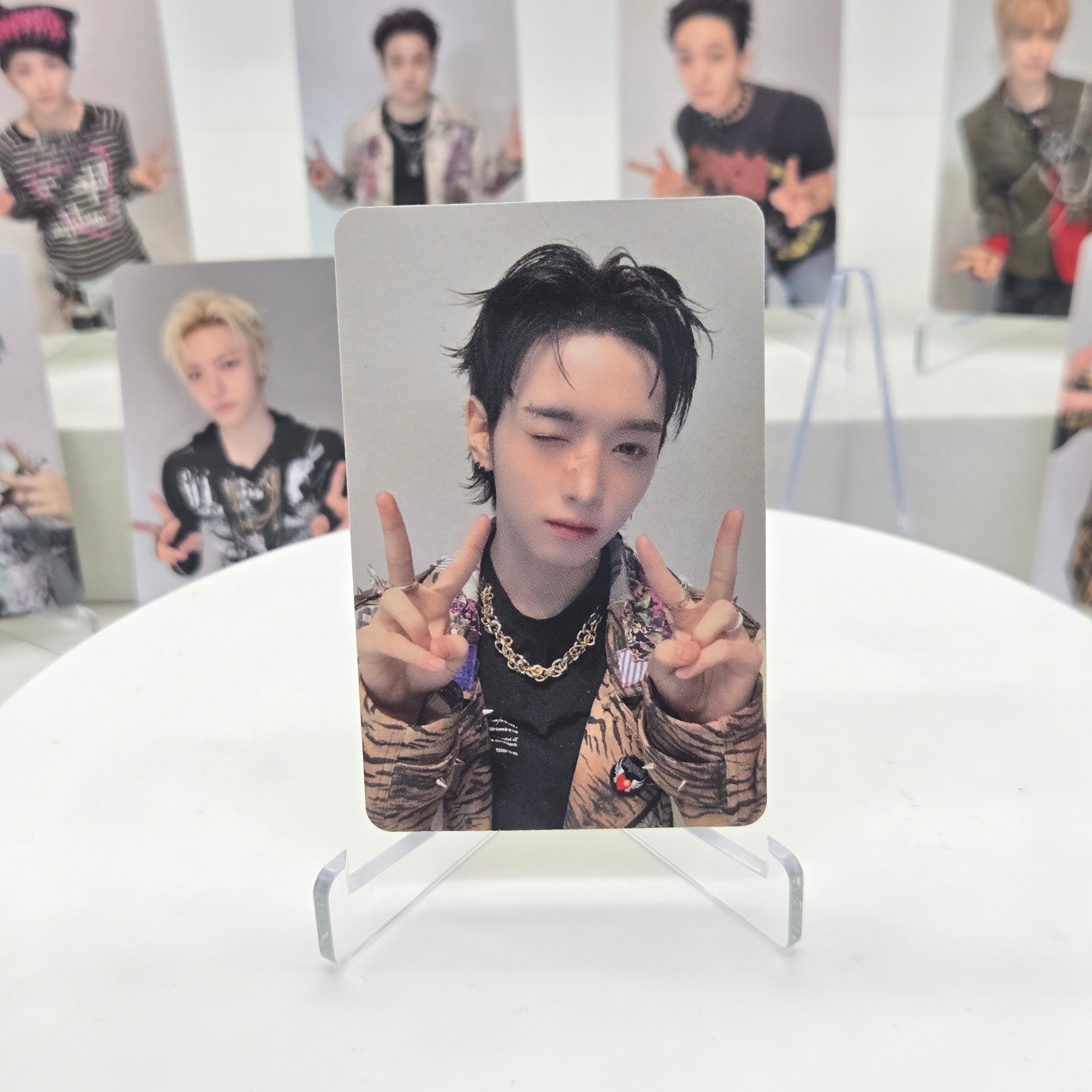 XIKERS - 7TH MINI ALBUM [ROUTE ZERO : THE ORA] - APPLE MUSIC POB PHOTOCARD