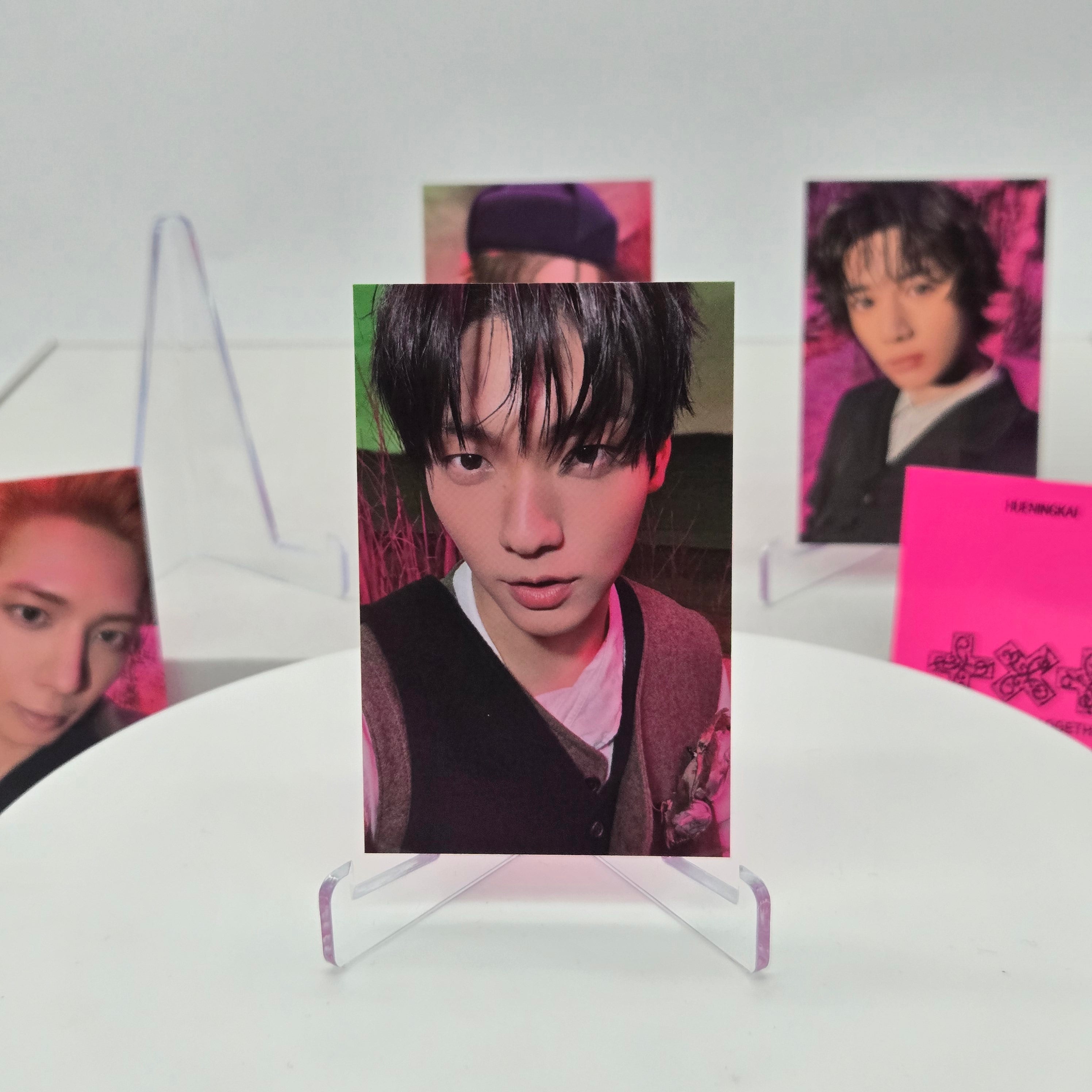 TOMORROW X TOGETHER (TXT) - 7TH YEAR : A MOMENT OF STILLNESS IN THE THORNS - OFFICIAL MD POB PHOTOCARD