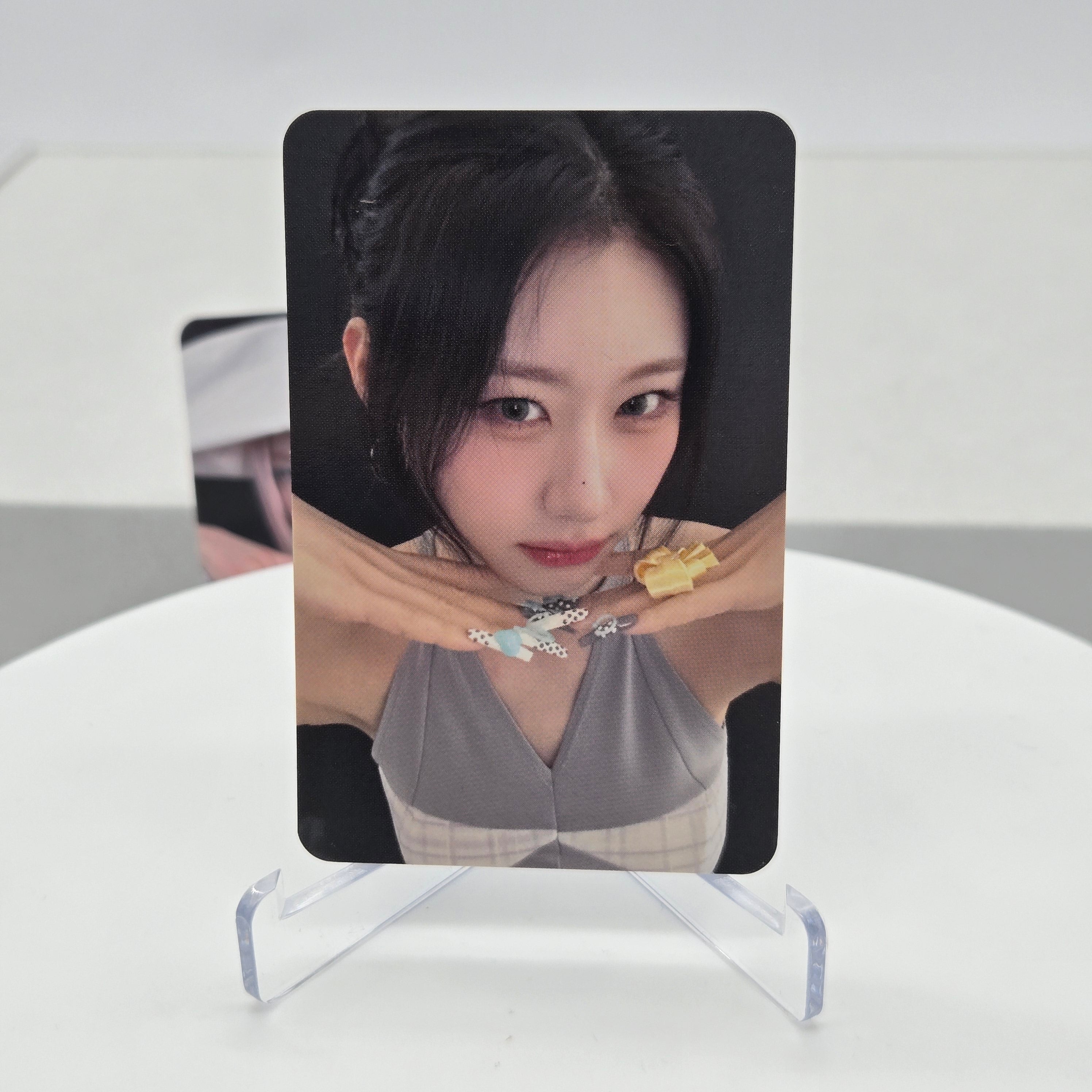 ITZY - [MOTTO] - WITHMUU POB PHOTOCARD (MEMBER VER.)