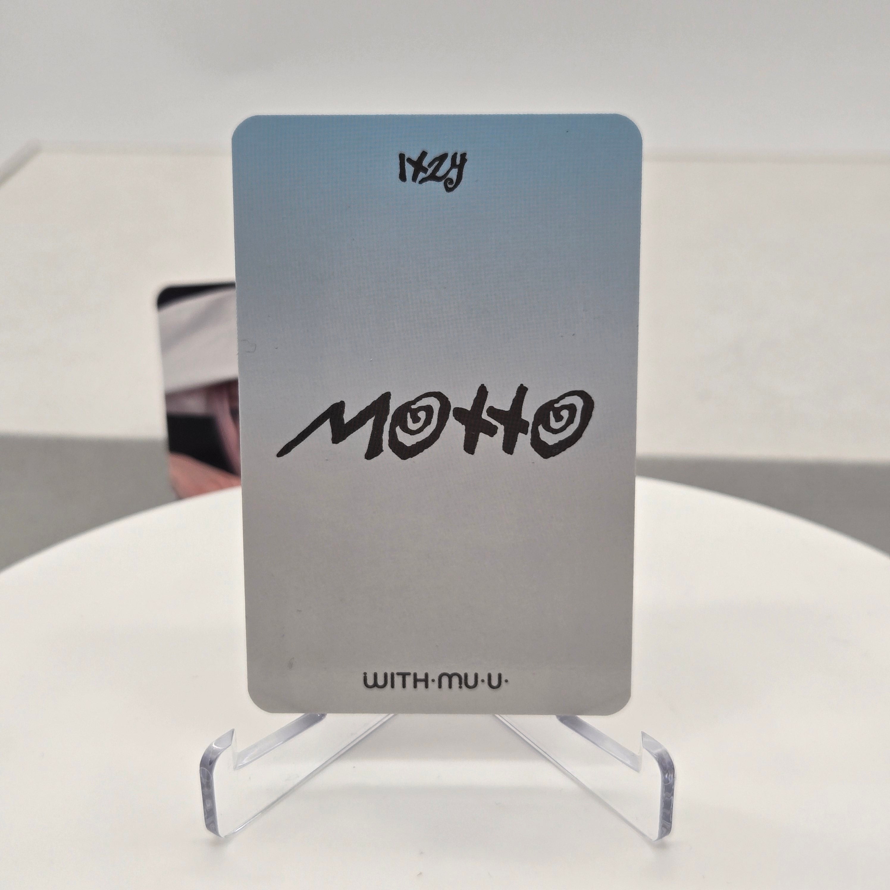 ITZY - [MOTTO] - WITHMUU POB PHOTOCARD (MEMBER VER.)