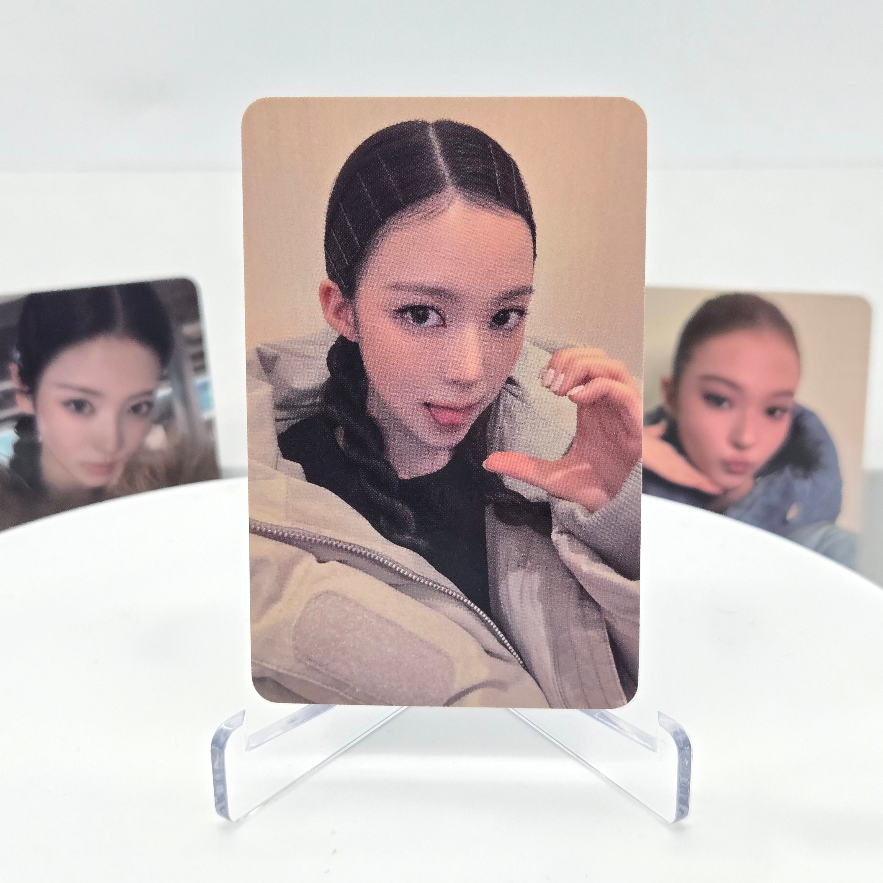 MEOVV - THE 2nd EP ALBUM [BITE NOW] - YG SELECT POB (PHOTOBOOK VER.)