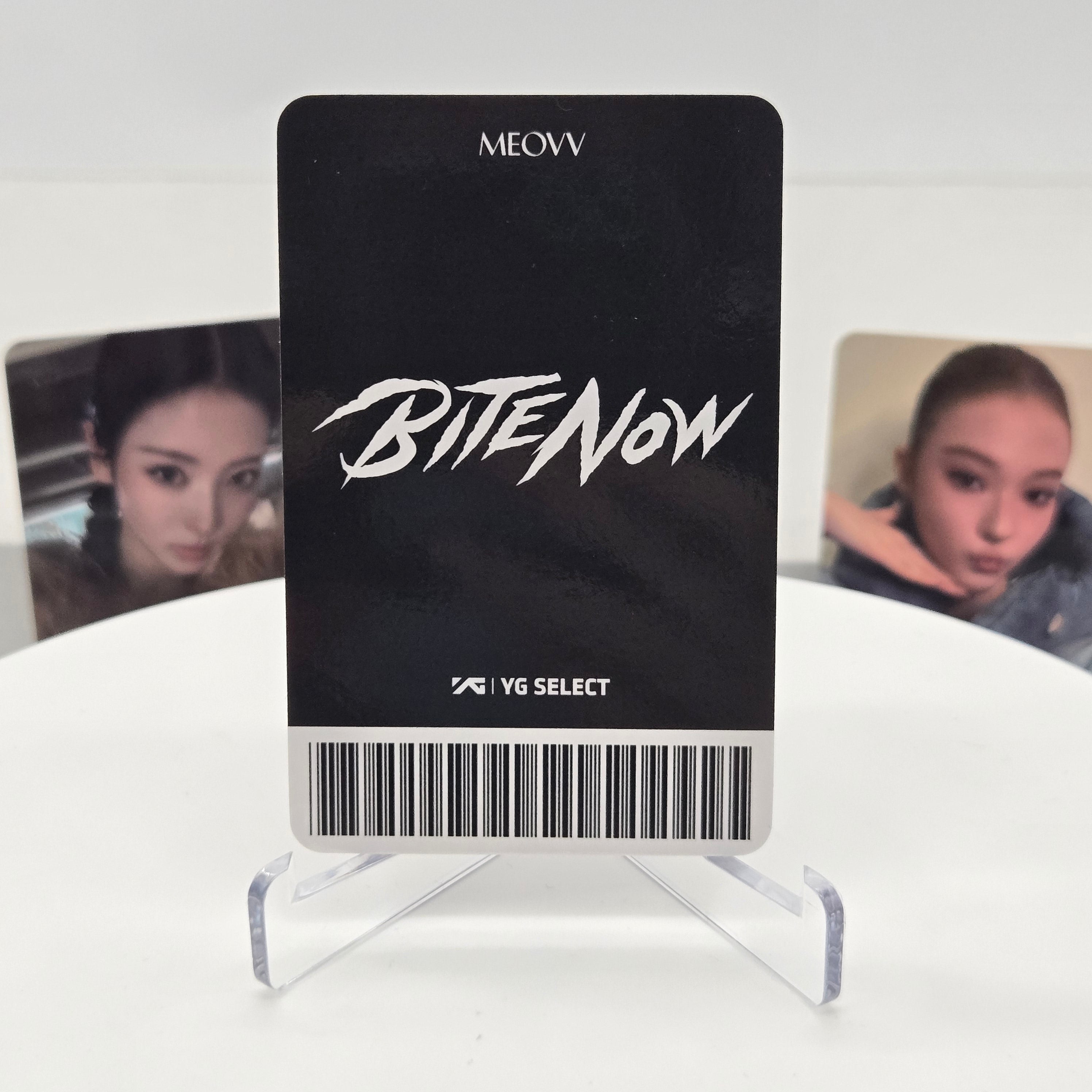 MEOVV - THE 2nd EP ALBUM [BITE NOW] - YG SELECT POB (PHOTOBOOK VER.)