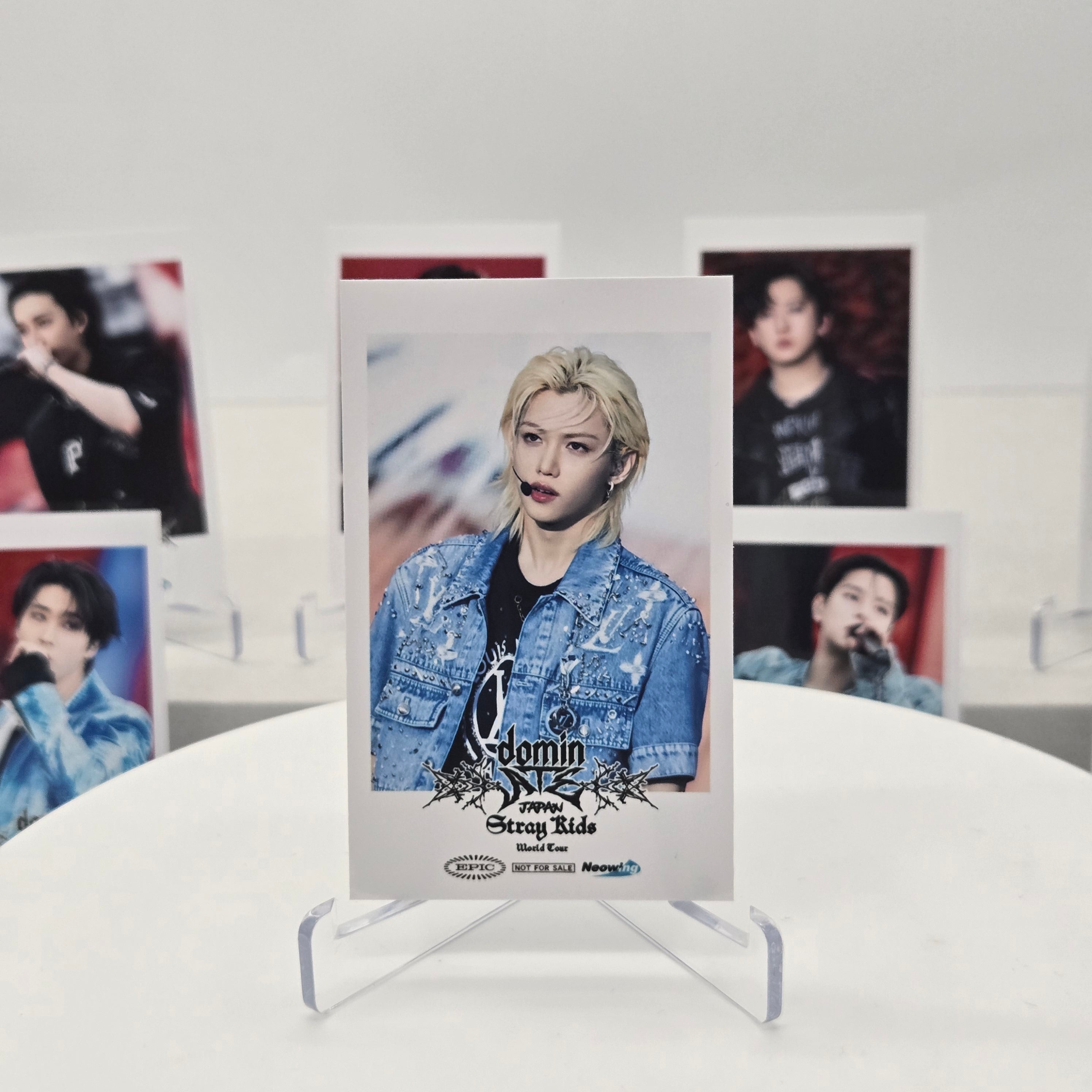 STRAY KIDS - WORLD TOUR [DOMINATE JAPAN] - EXCLUSIVE MEMBER PHOTO POB