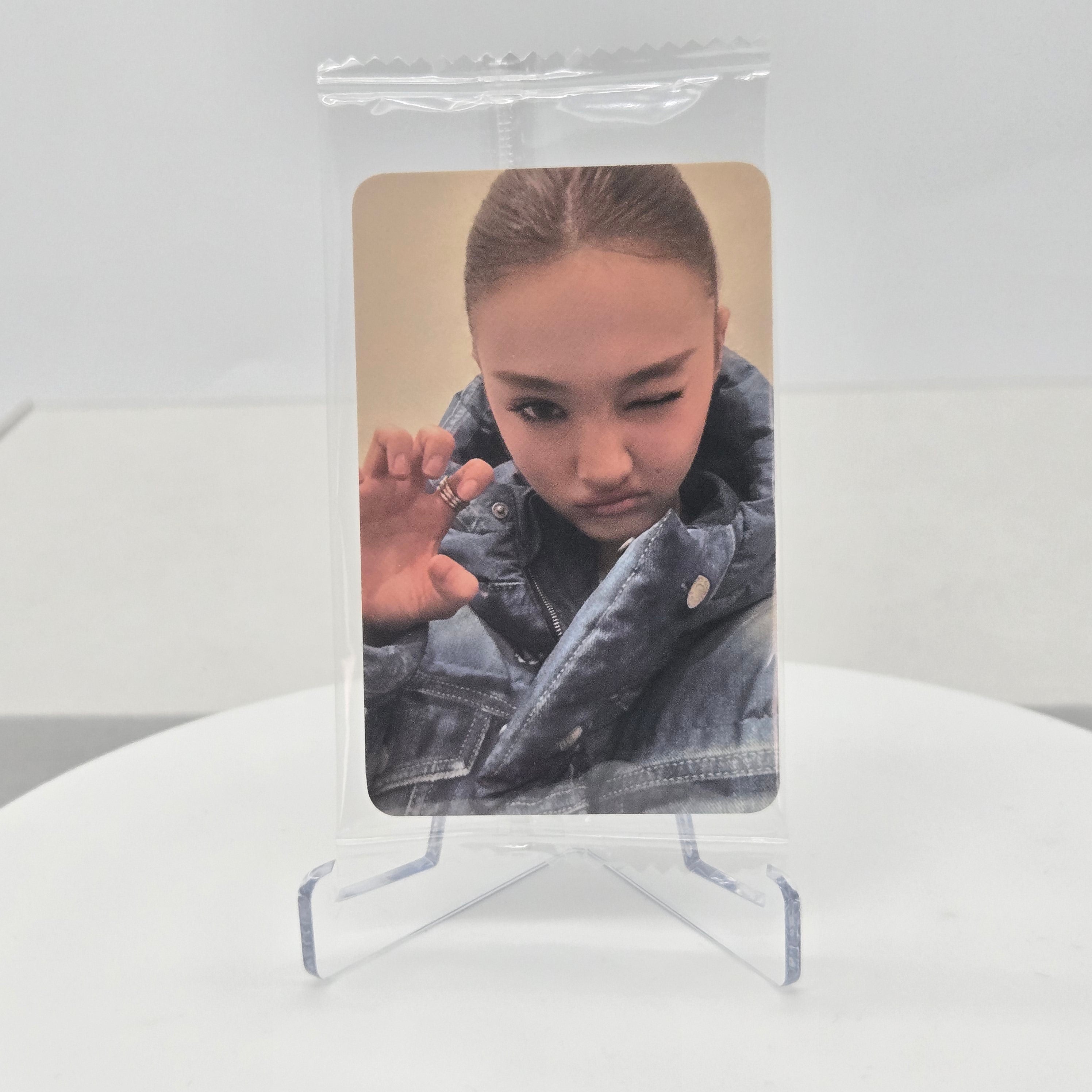MEOVV - THE 2nd EP ALBUM [BITE NOW] - KTOWN4U POB - ELLA PHOTOCARD (PHOTOBOOK VER.)