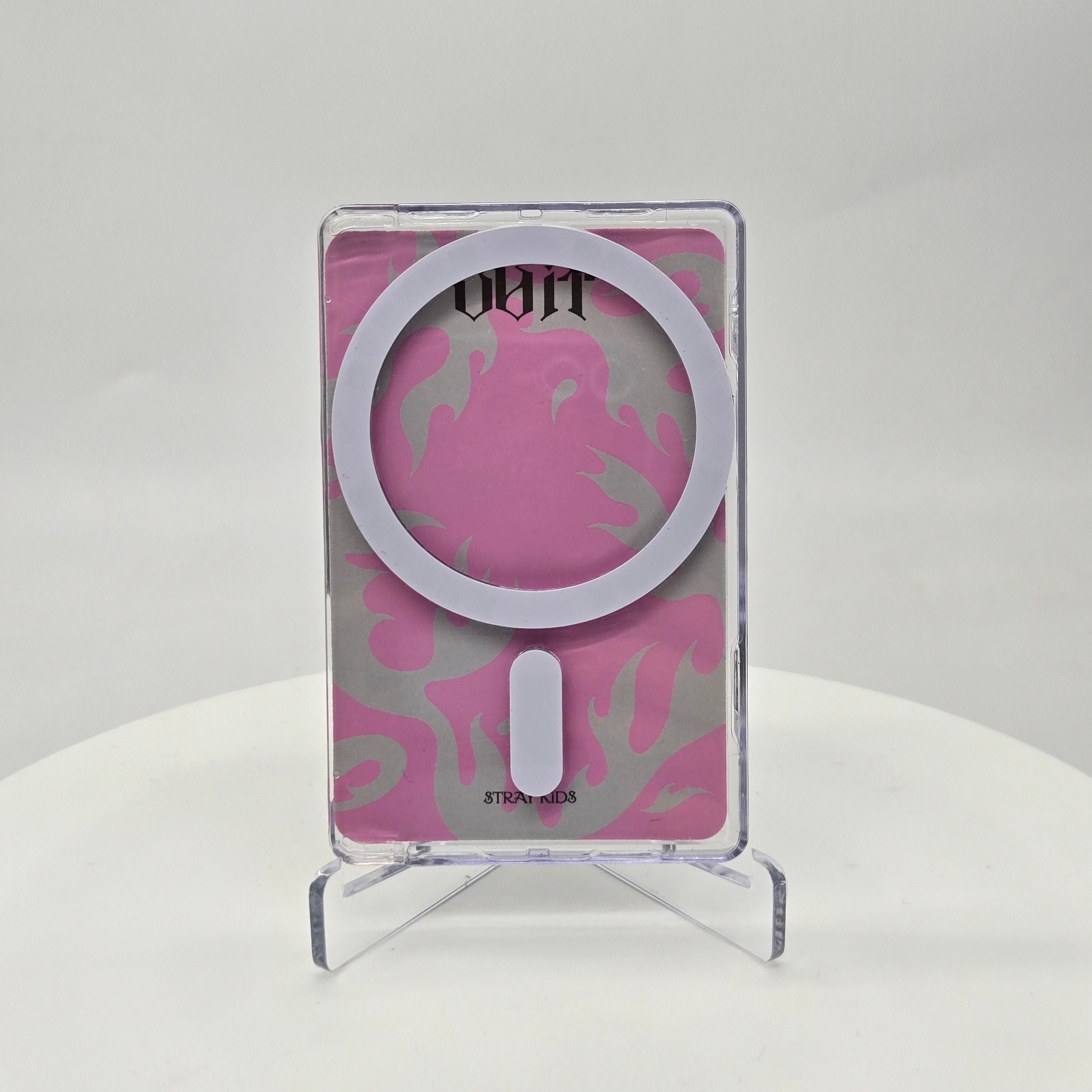 CLEAR MAGNETIC CARD HOLDER