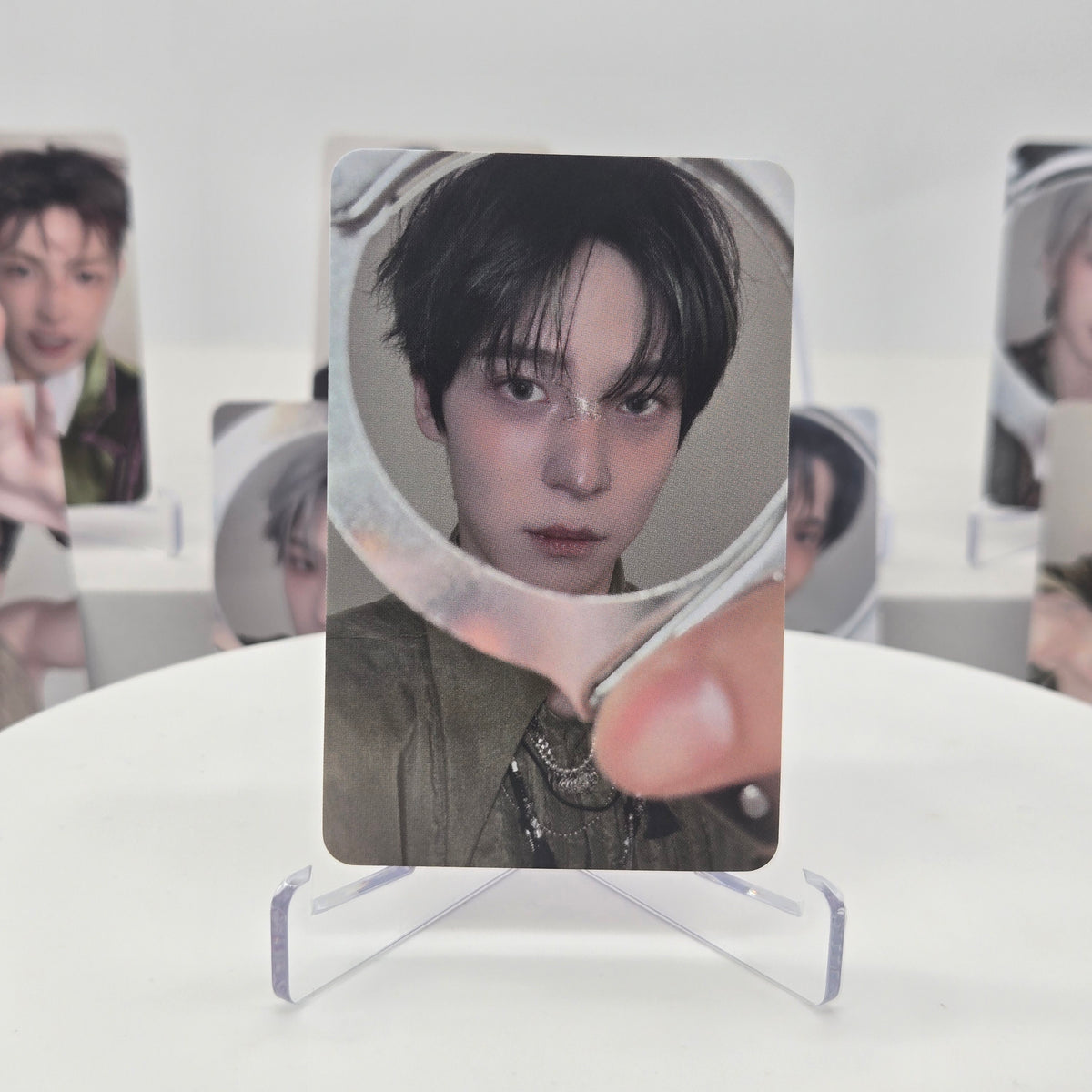 ATEEZ - GOLDEN HOUR : PART.5 - HELLOLIVE POB PHOTOCARD (DIGIPACK VER.)