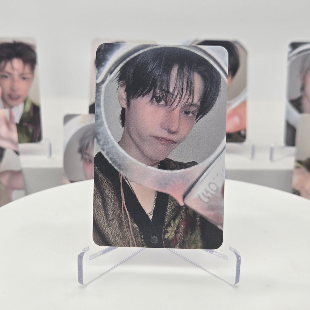 ATEEZ - GOLDEN HOUR : PART.5 - HELLOLIVE POB PHOTOCARD (DIGIPACK VER.)
